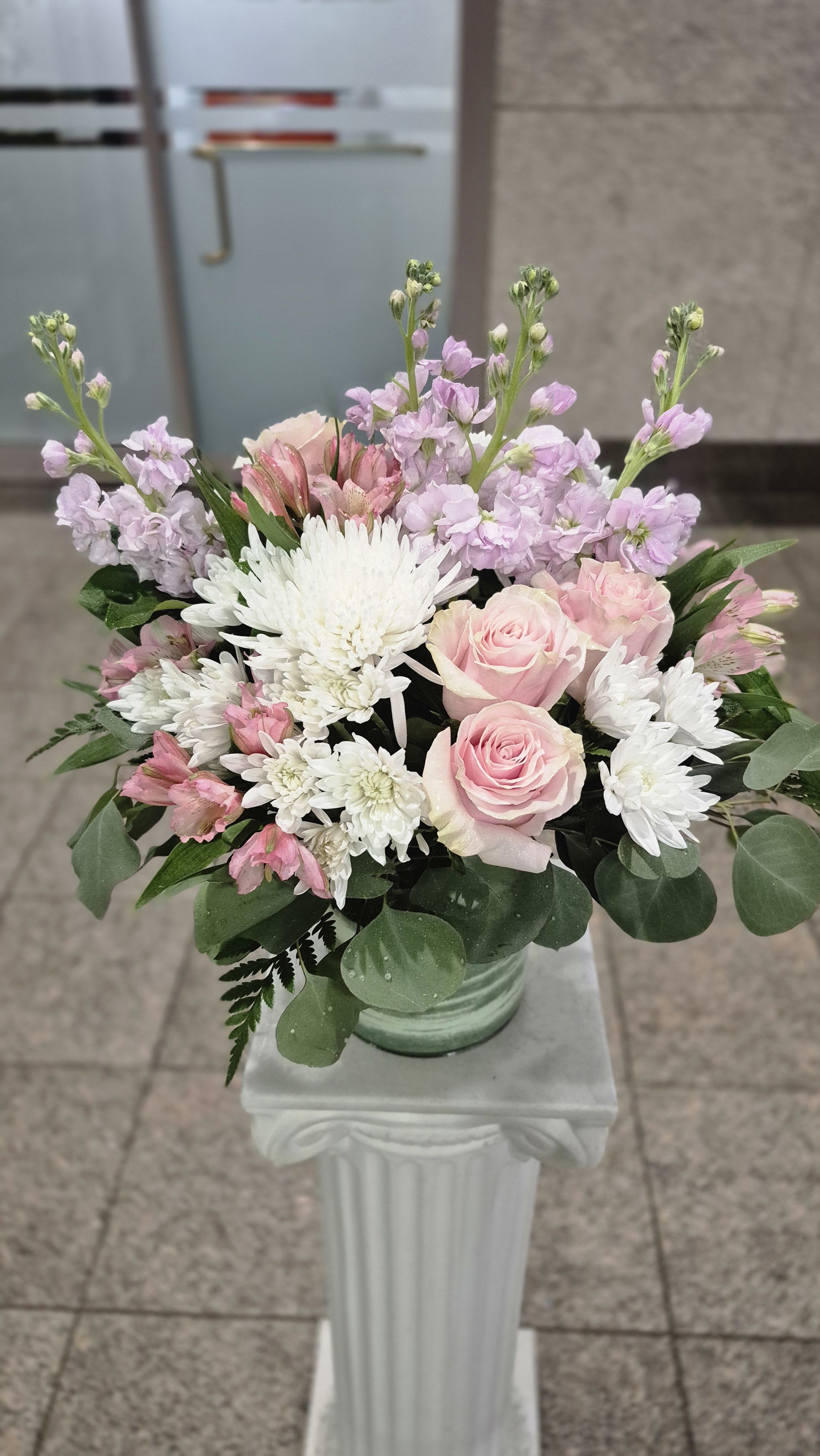 Peachy Petal Delight
