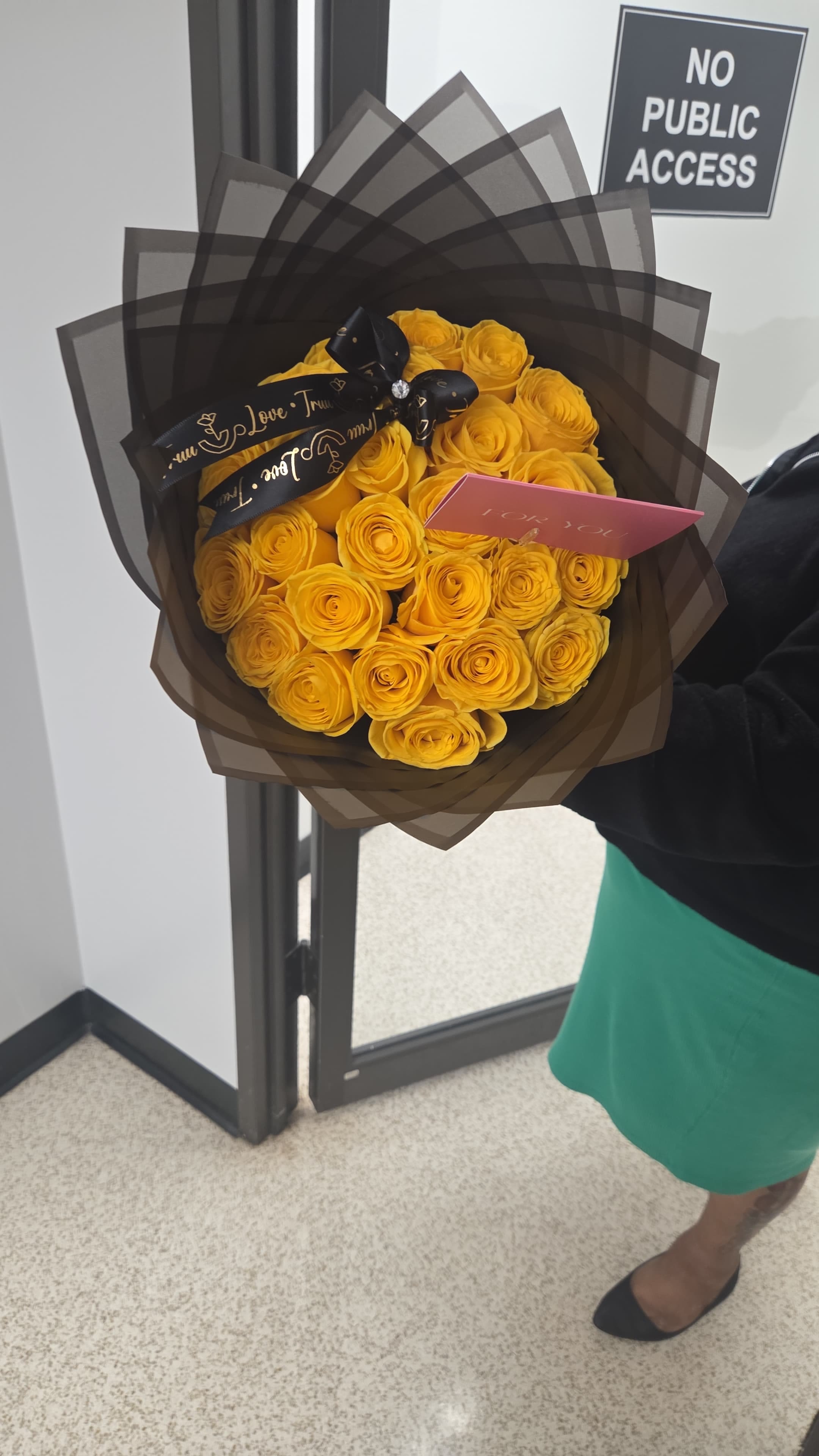 fresh Yellow Roses & black paper