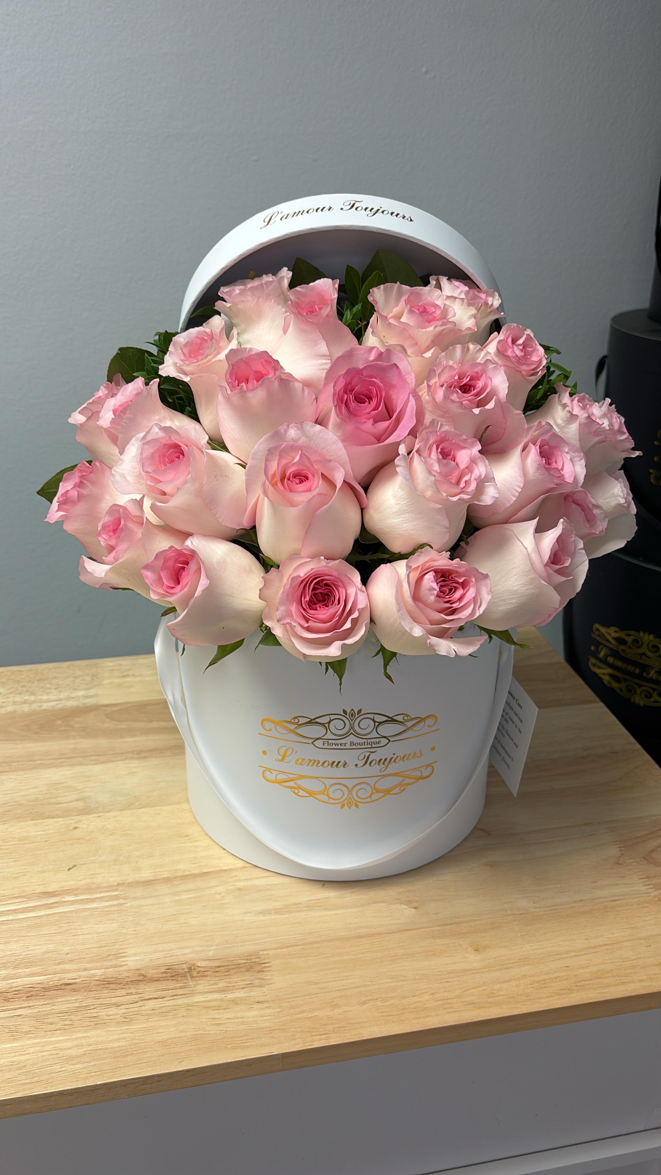 Le Petite Pink Rose Signature Box - Newport Beach Same Day Flower Delivery
