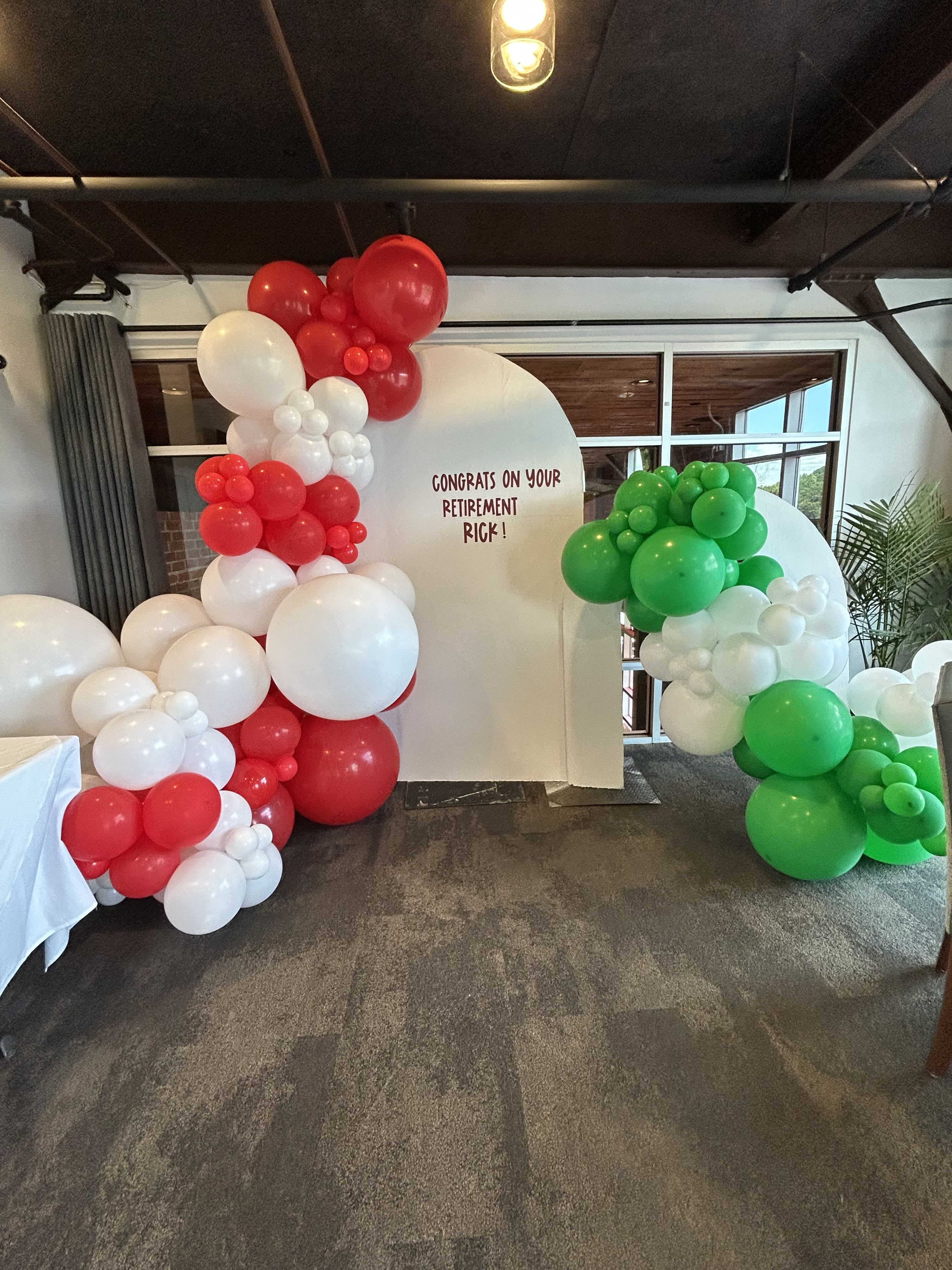 Double Chiara wall Balloon Arch Display 