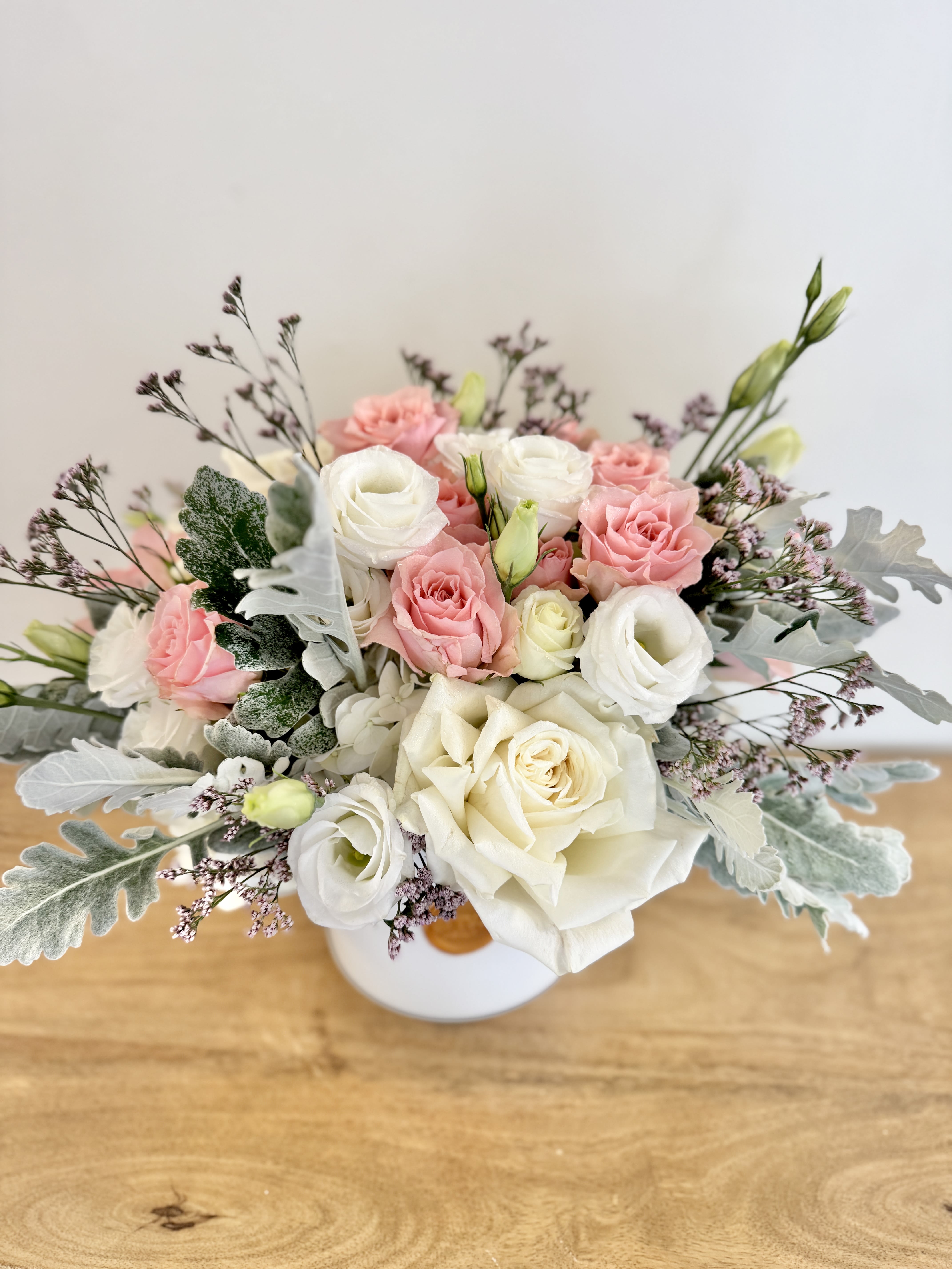 Sweet Cream Blooms