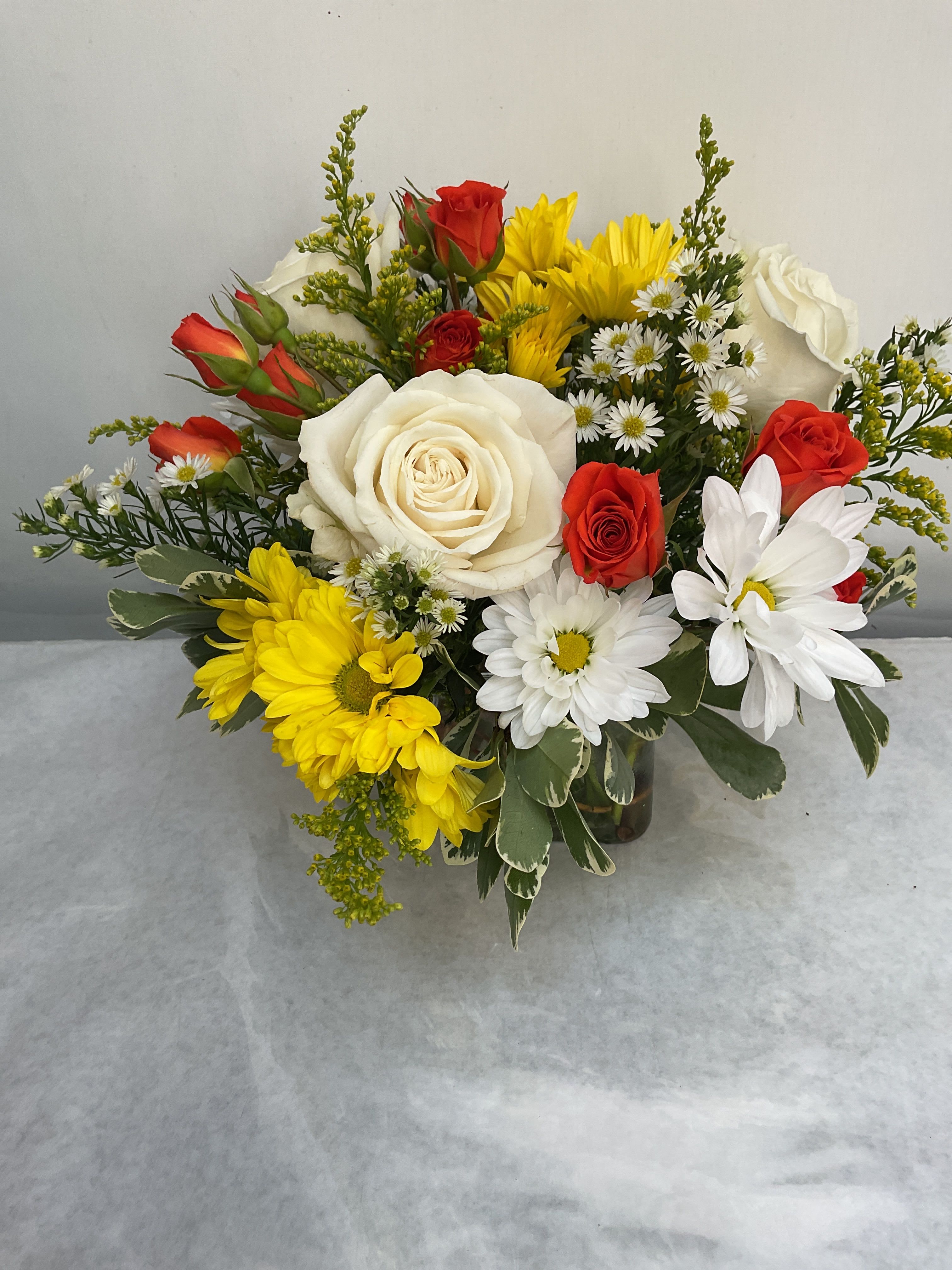 Sunshine Daydream by Hudson Flower Shop
