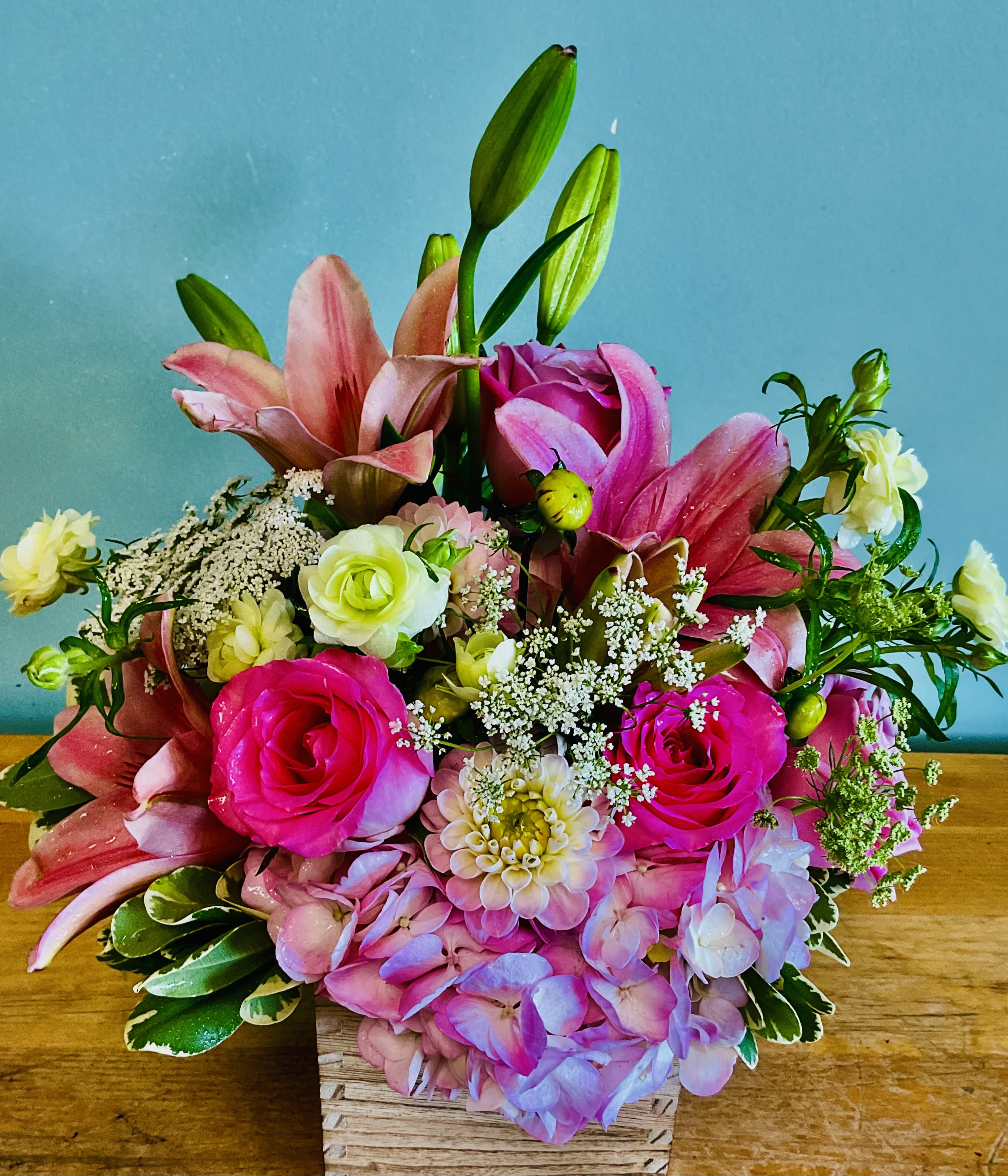 Blush Meadow Box