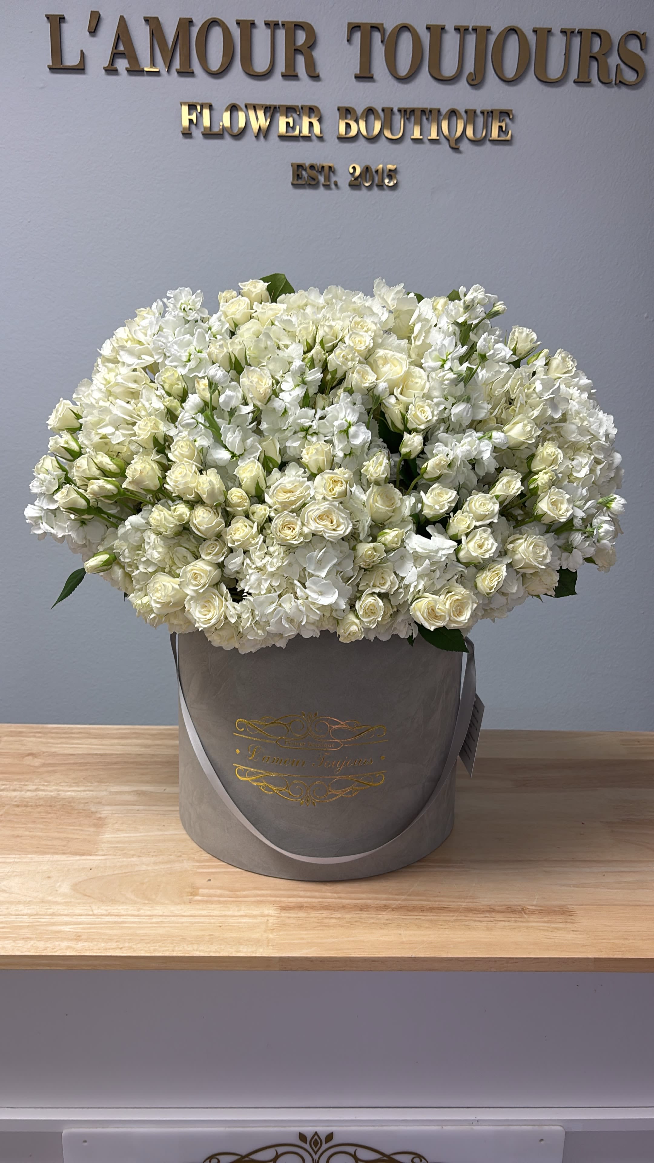 White Spring Mix Signature Box