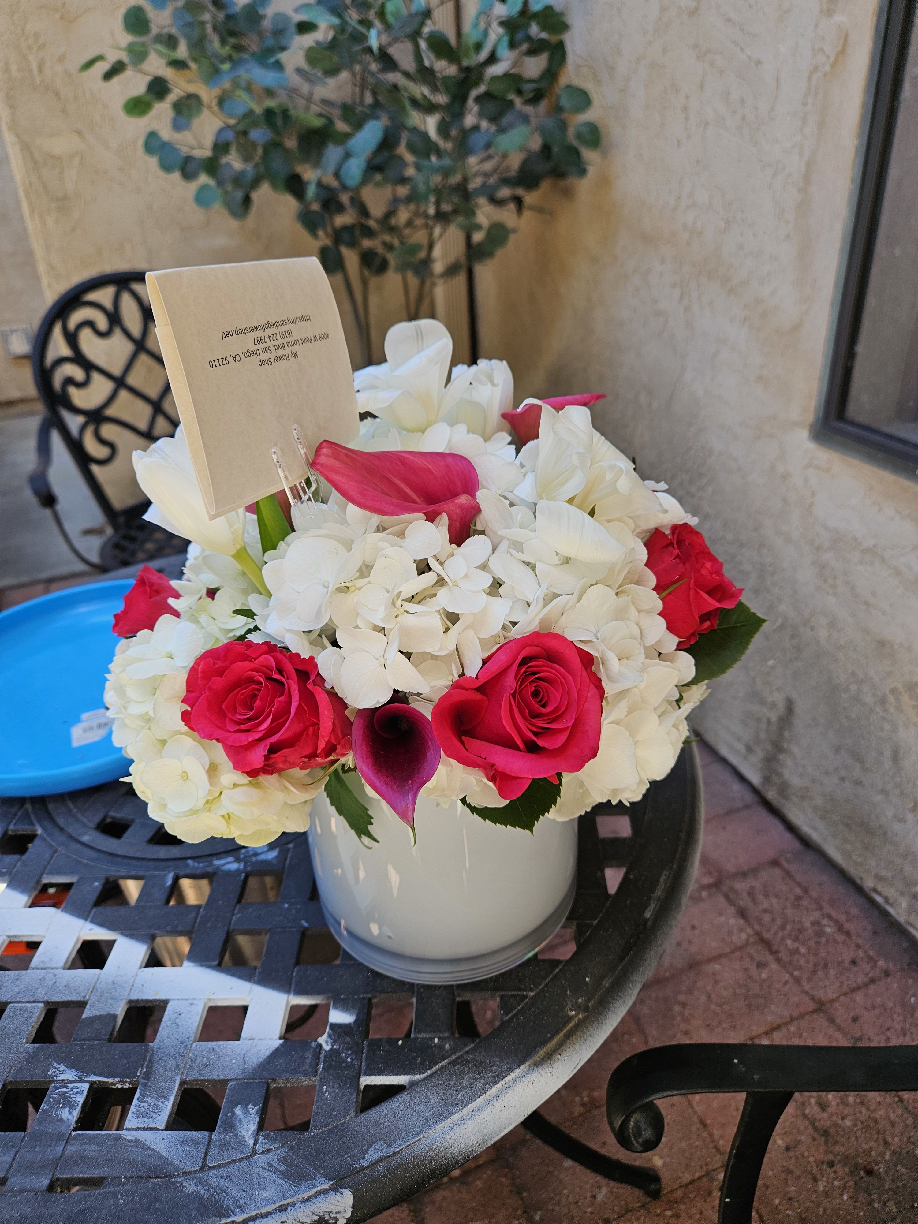 Fun & Flirty by BloomNation™