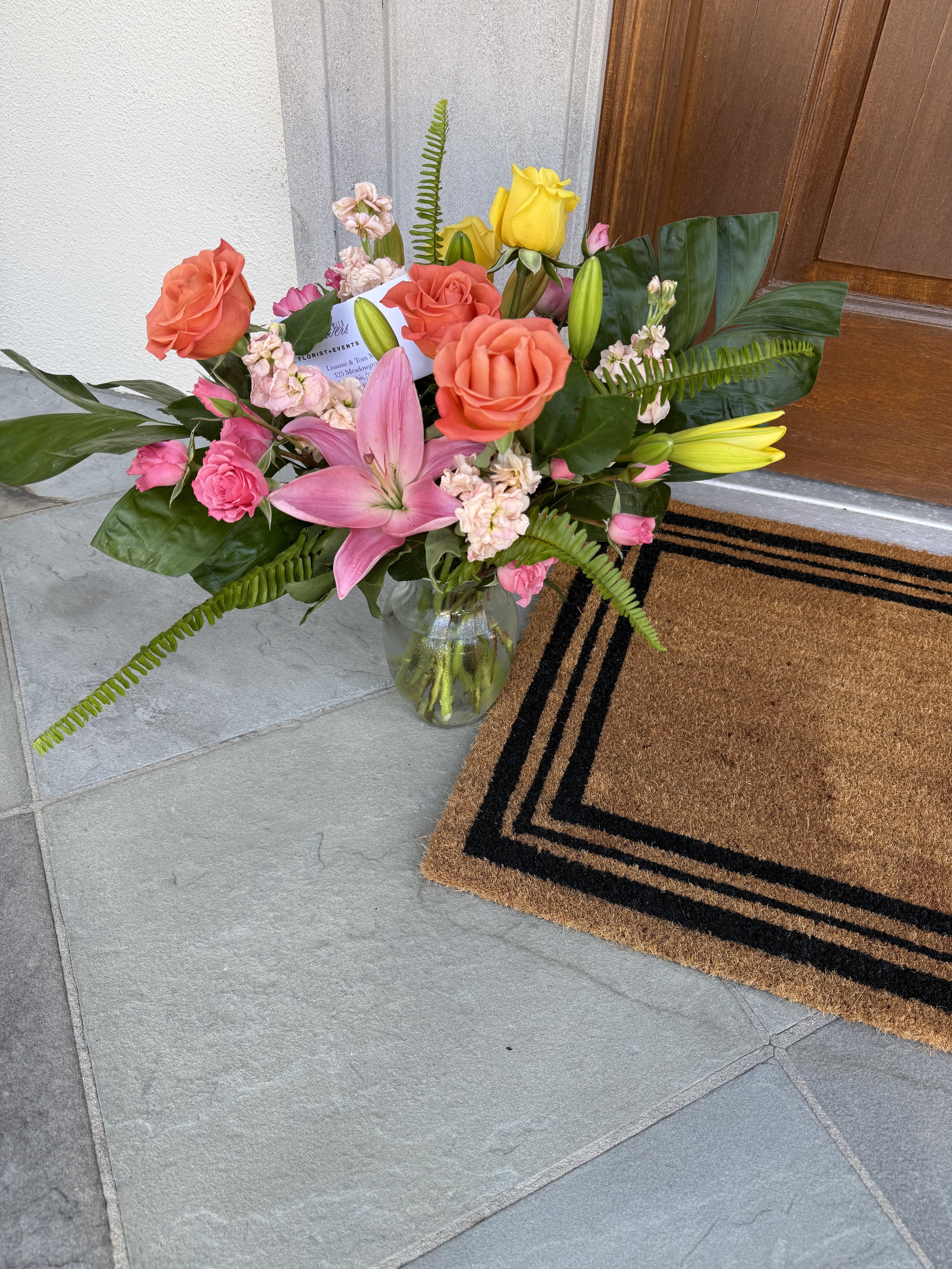 Seasonal Designer’s Choice - Premier Flowers Exclusive