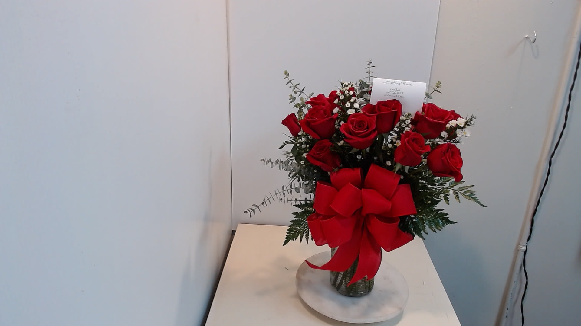 1 1/2 Dozen Red Roses