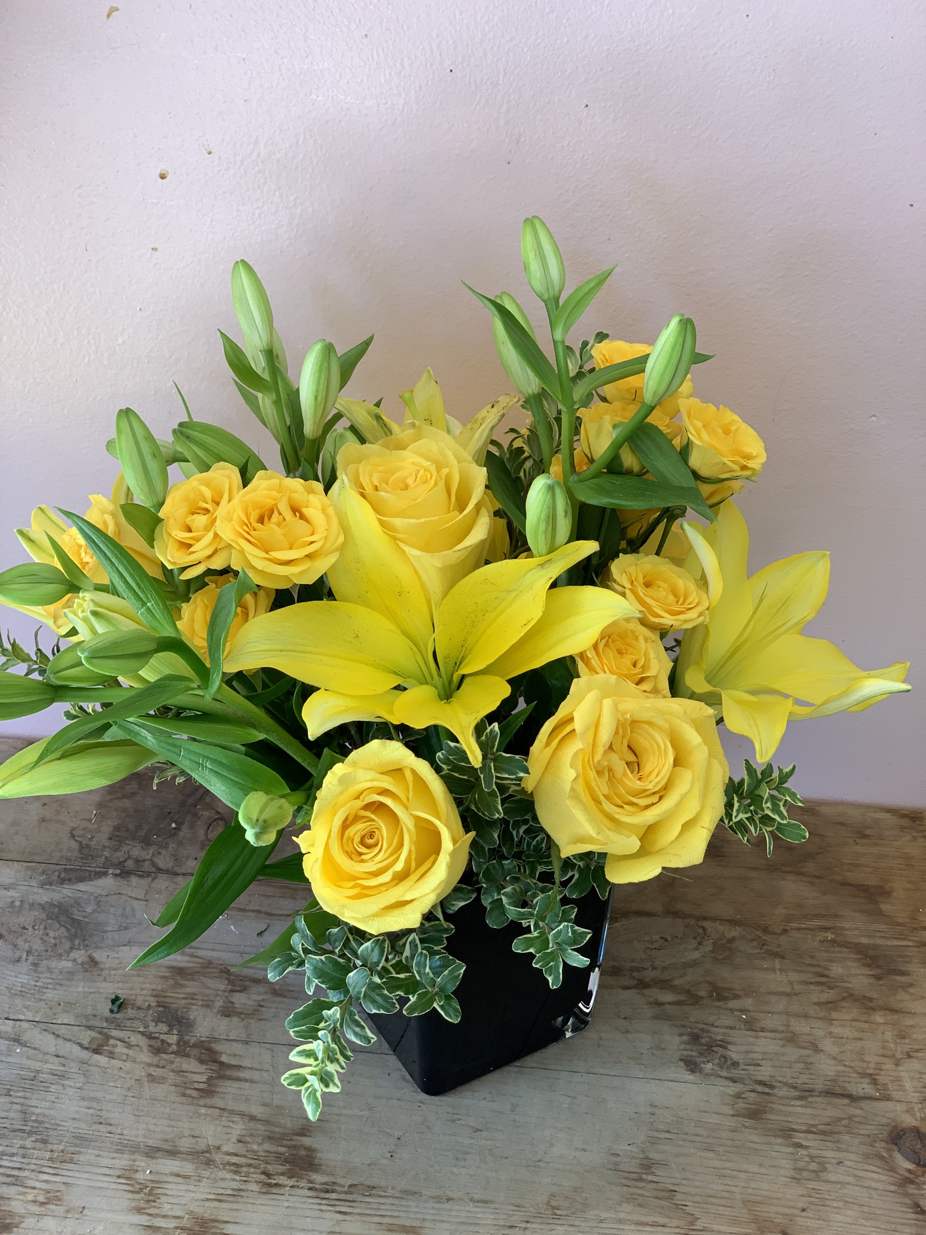 Sunshine in SF Flowers by Fillmore Florist in San Francisco