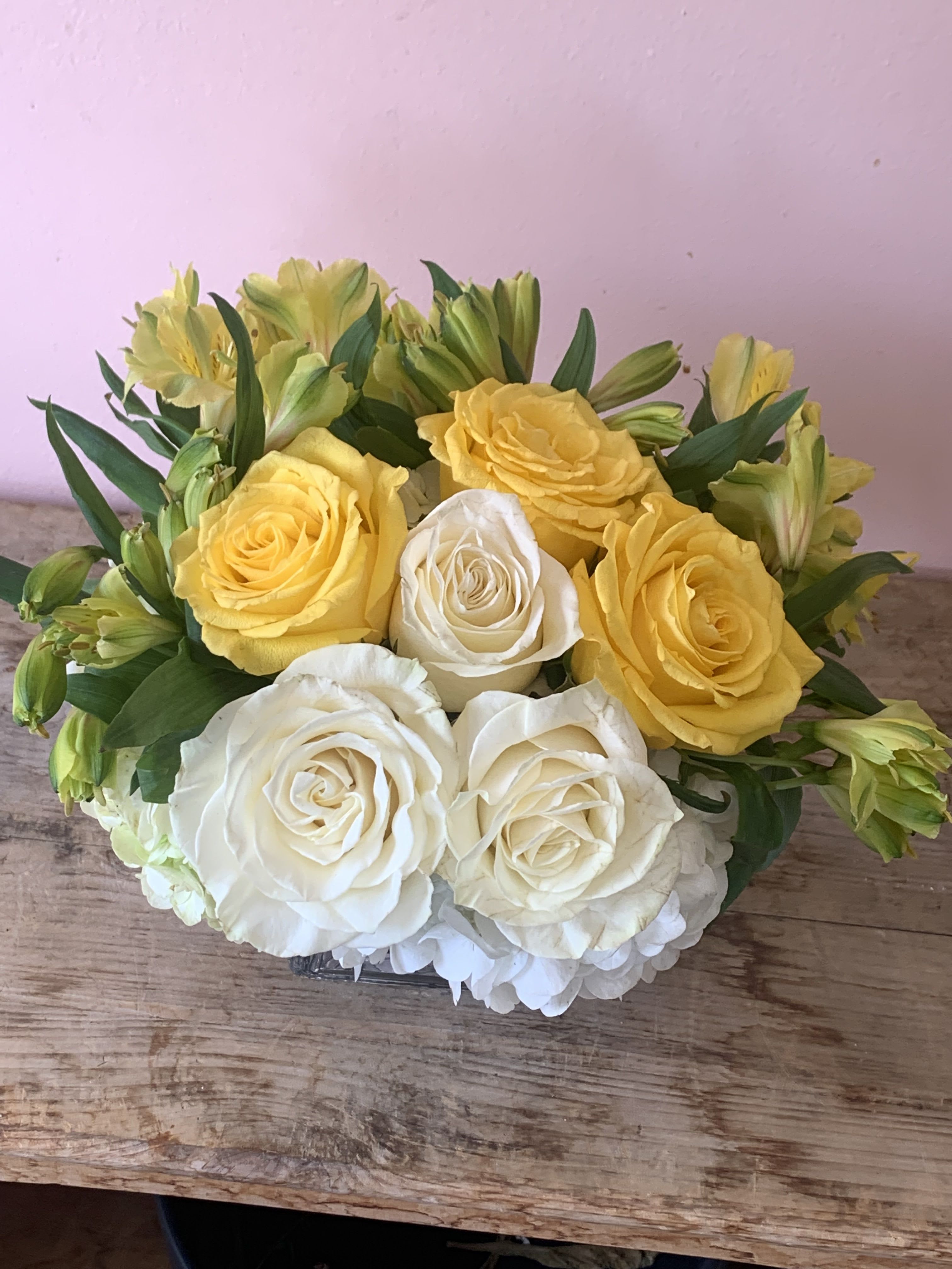 Rising sun floral arrangement - w646
