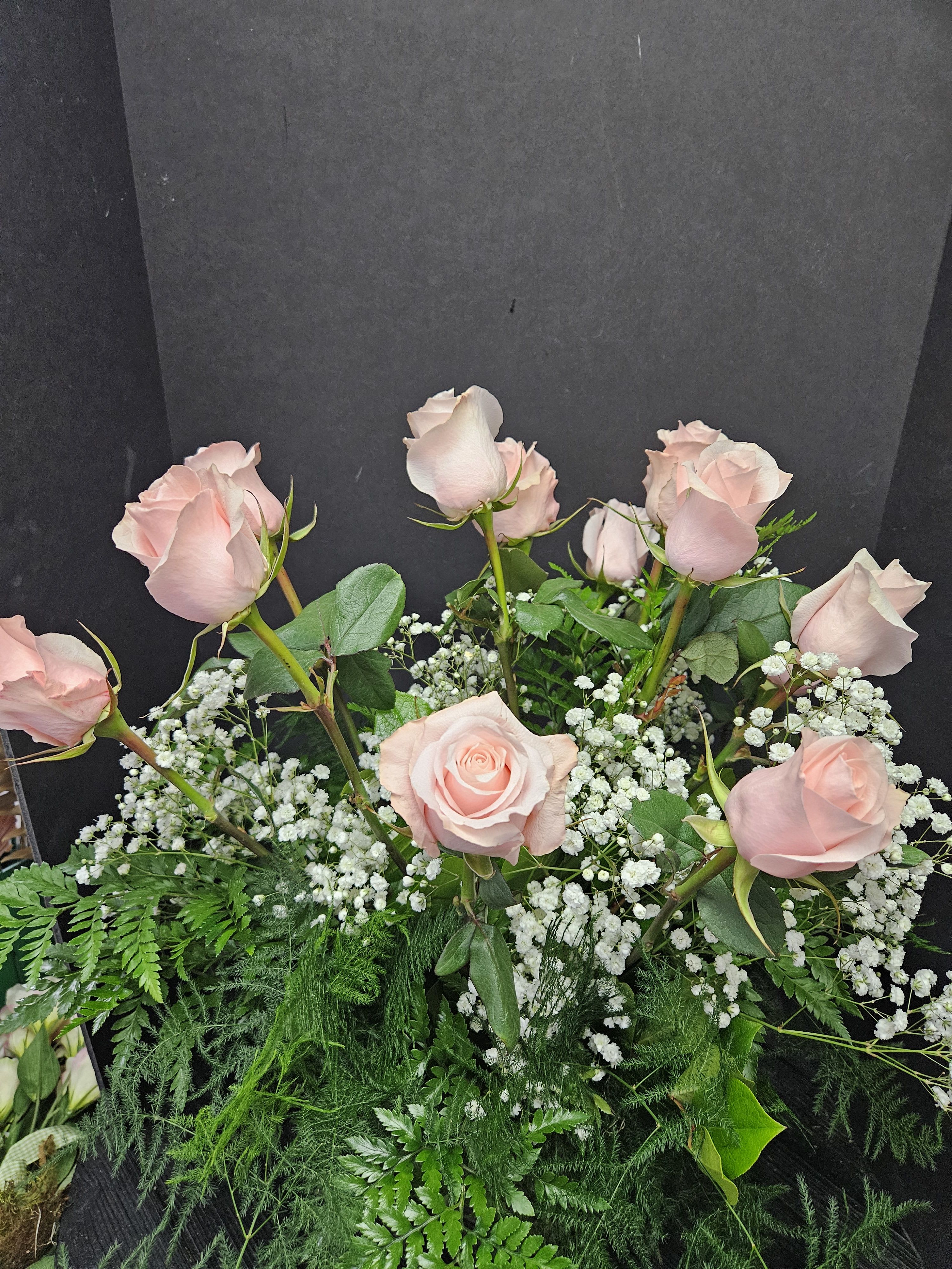 1 Dozen Pink