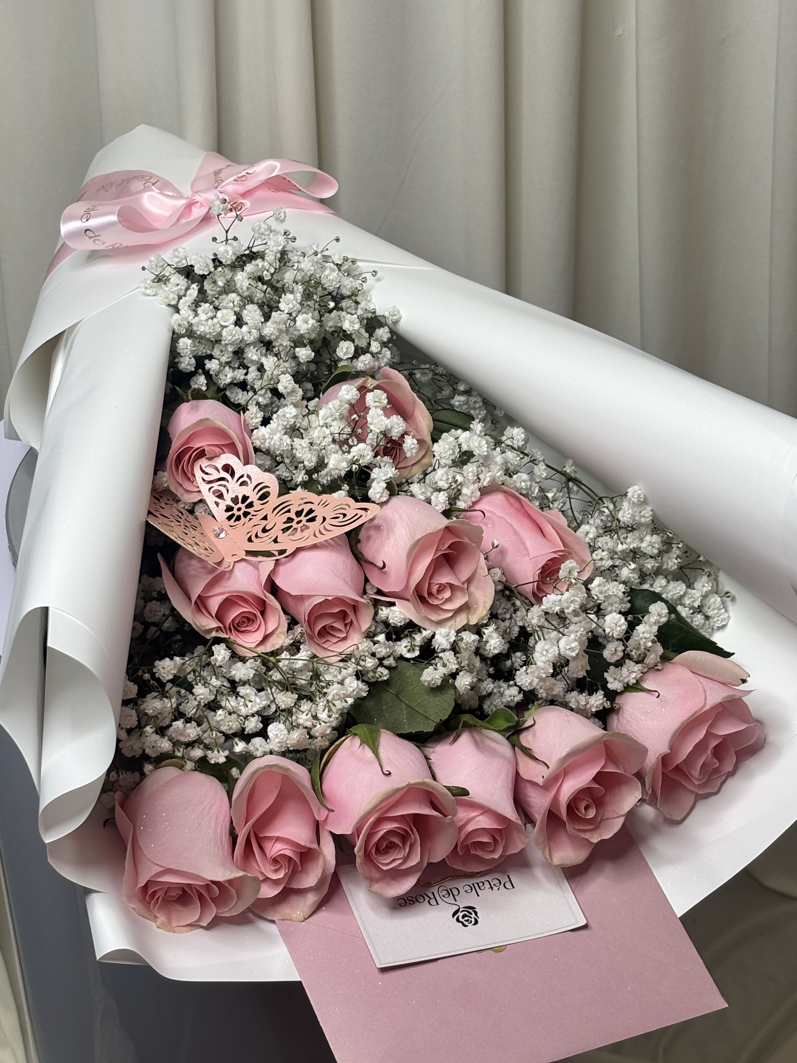 Pink Cloud rose bouquet