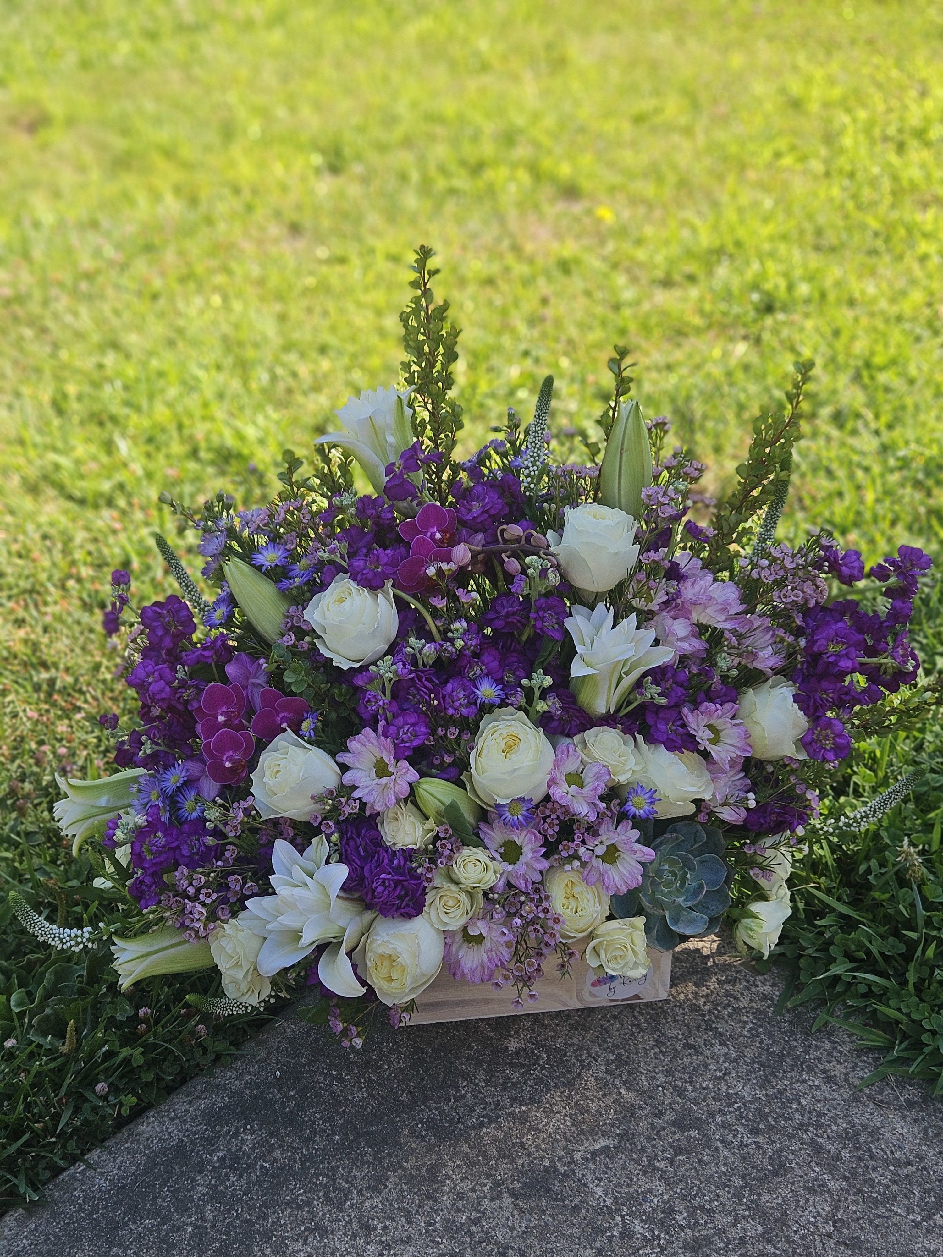 Pearl wrist corsages