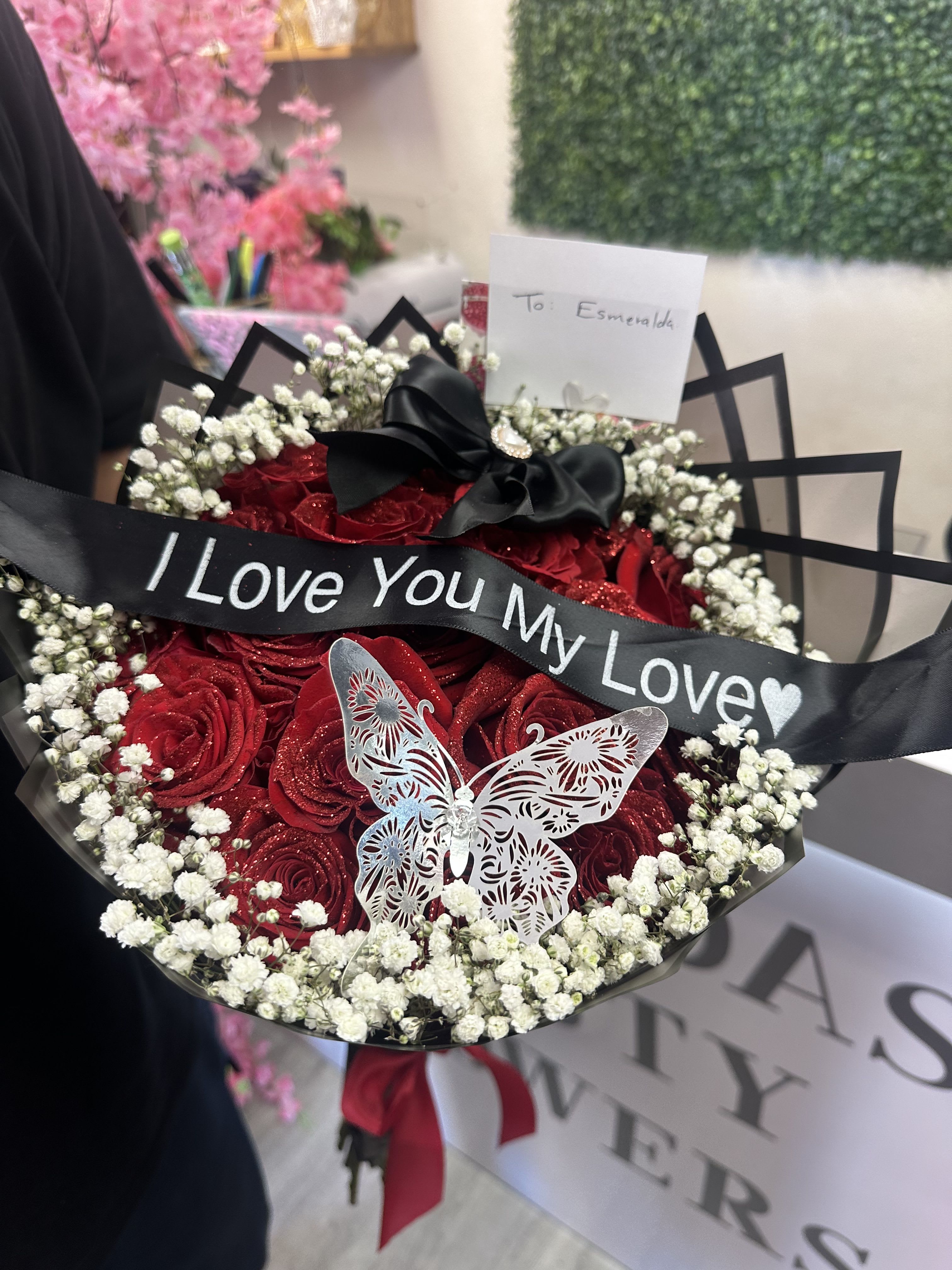 18 roses I love you bouquet 
