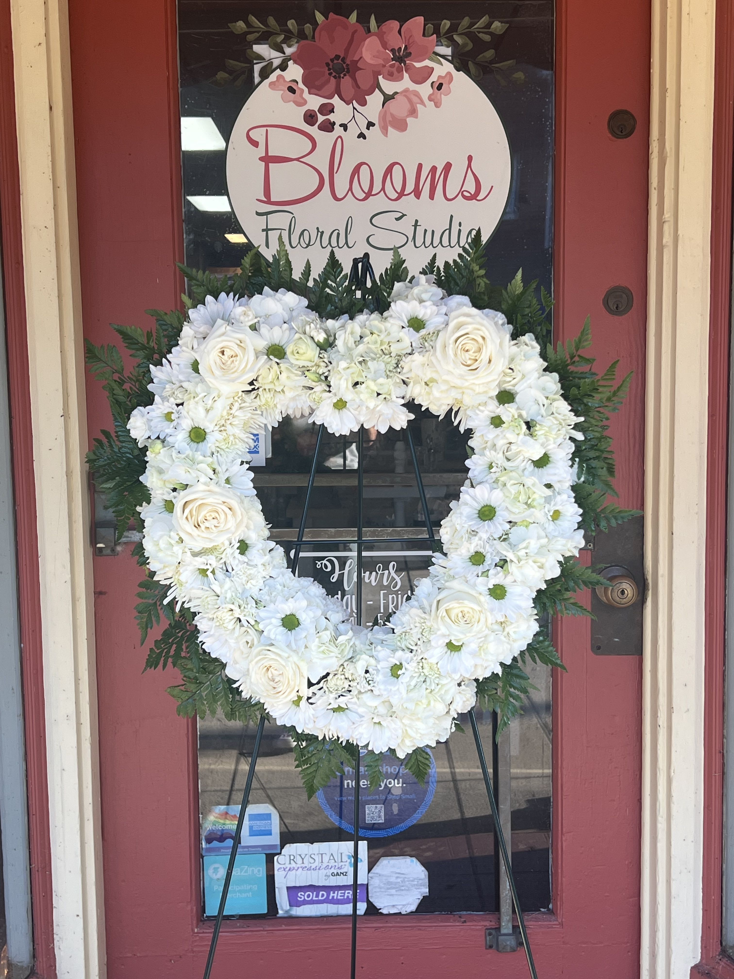 All Hearts Wreath - 18inch