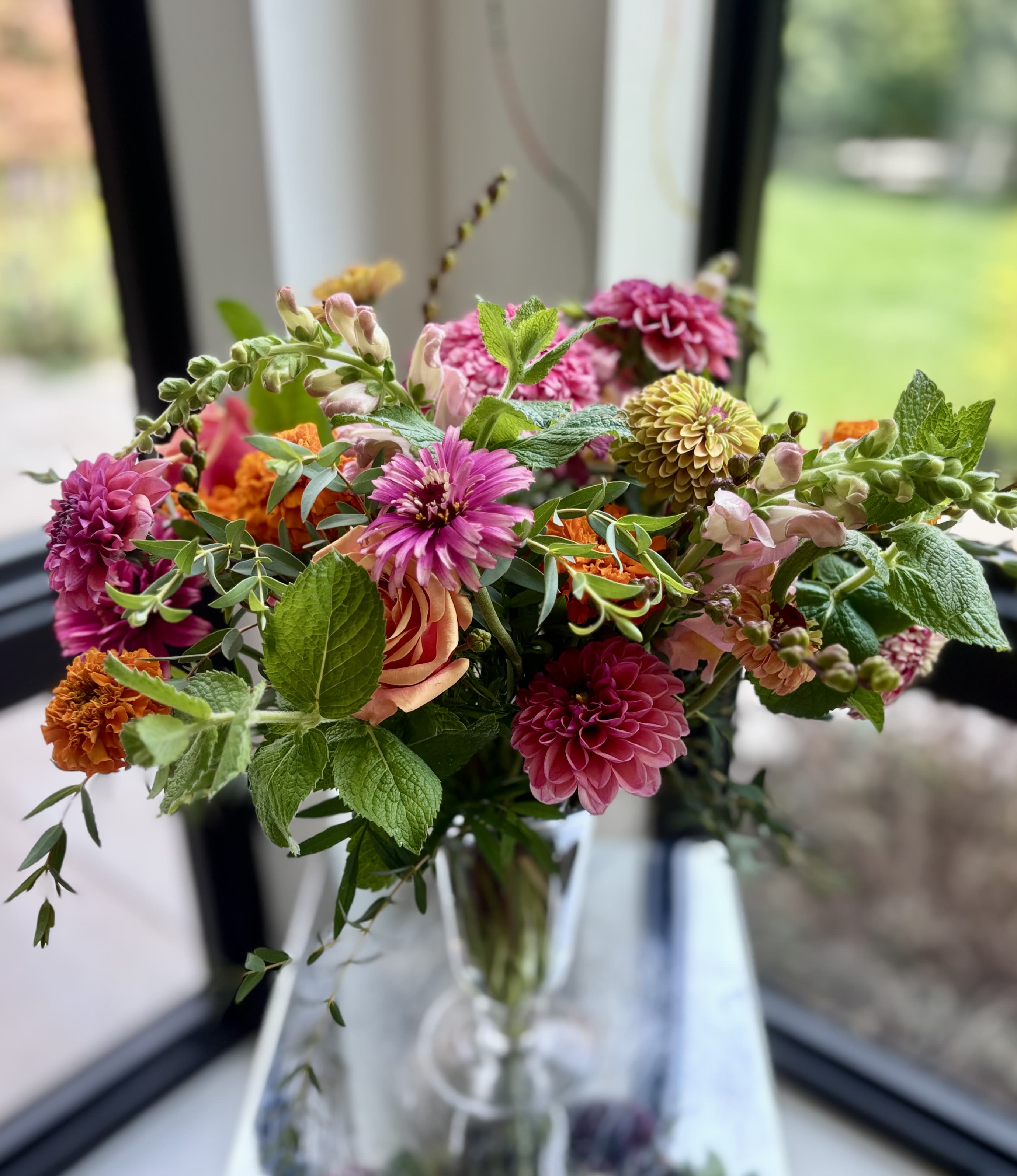 Seasonal Florals - Simple Elegance