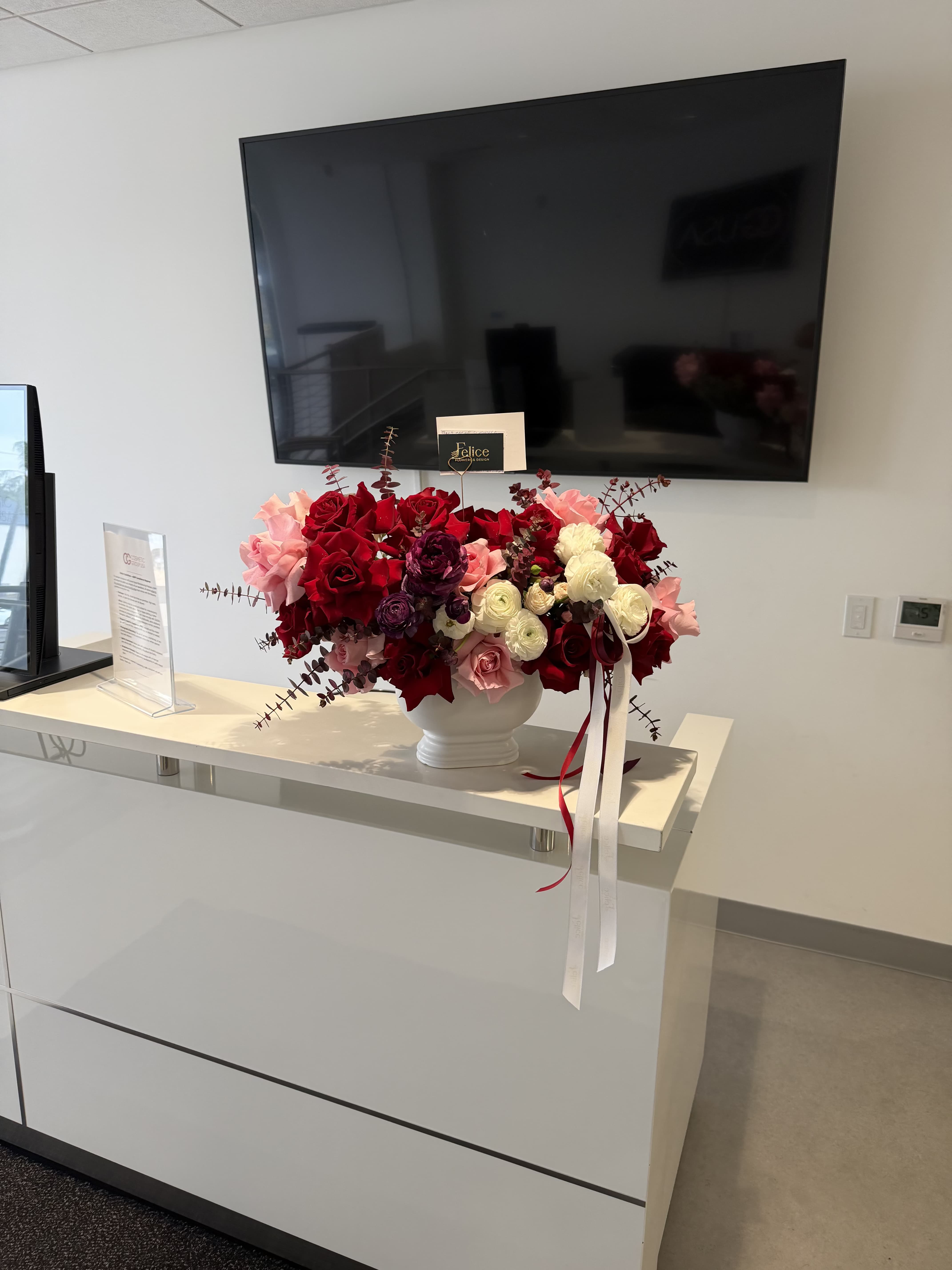 Red Romance Premium Arrangement