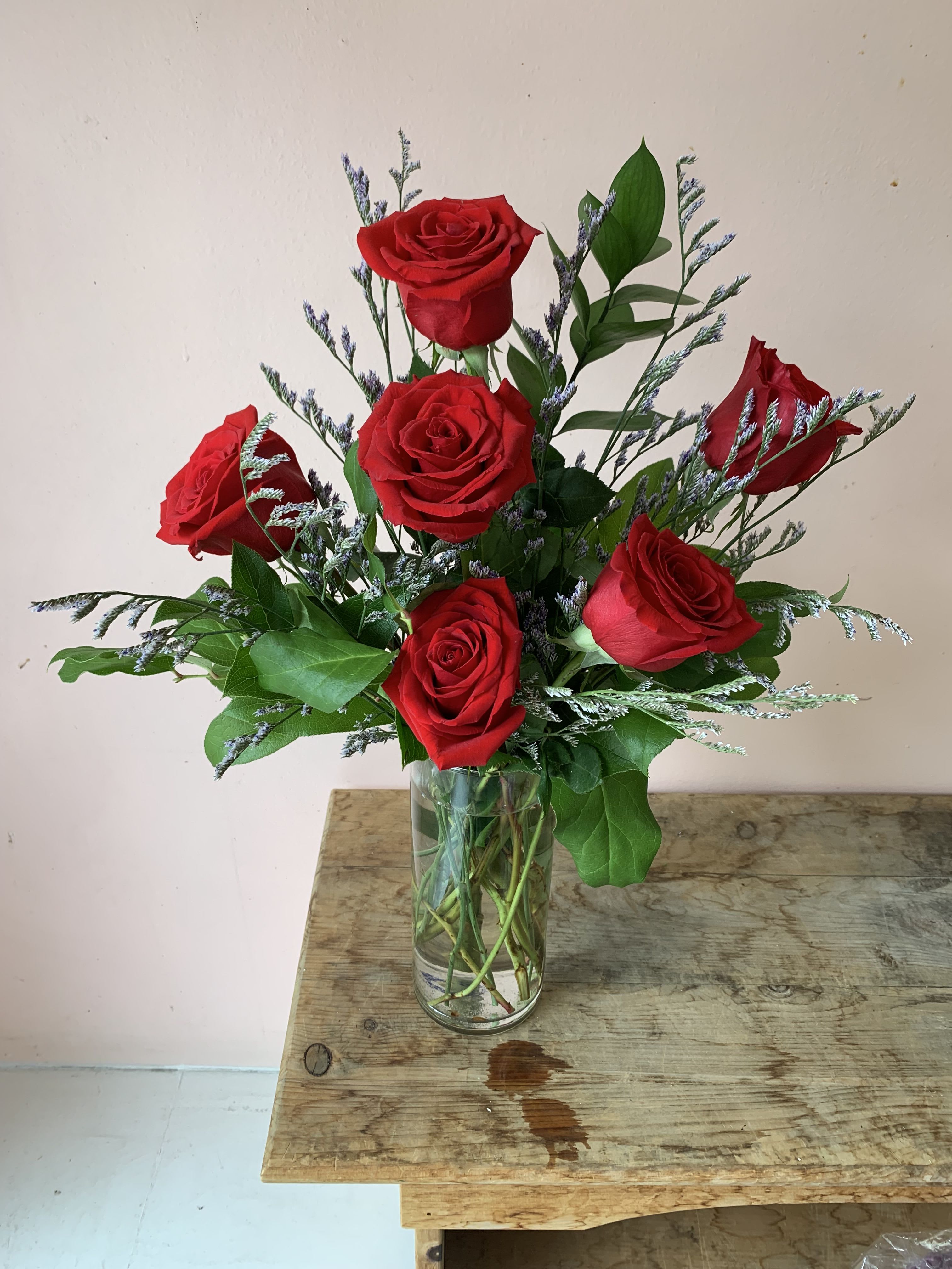 Six Lovely Red Roses W599