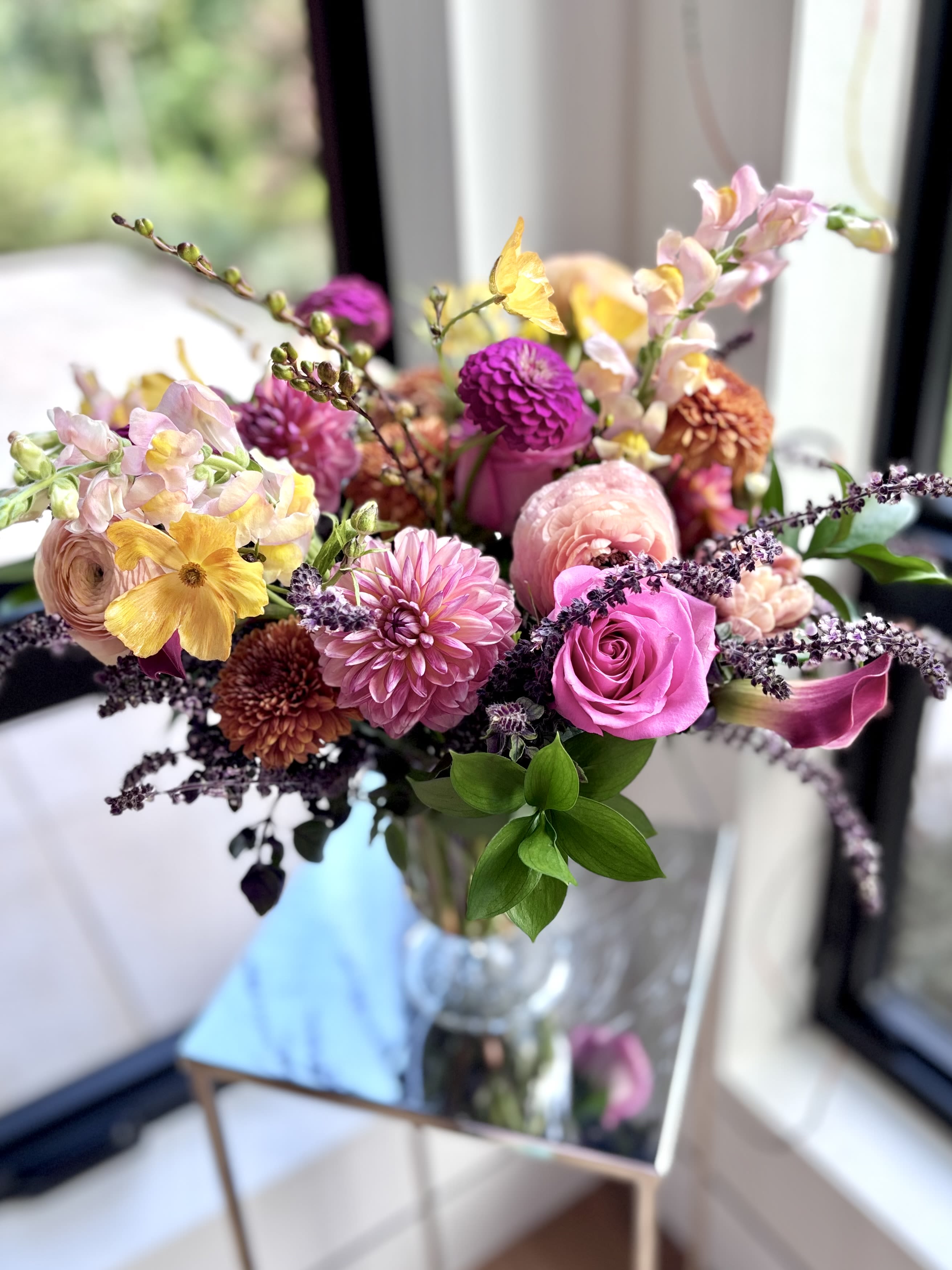 Seasonal Florals - Simple Elegance
