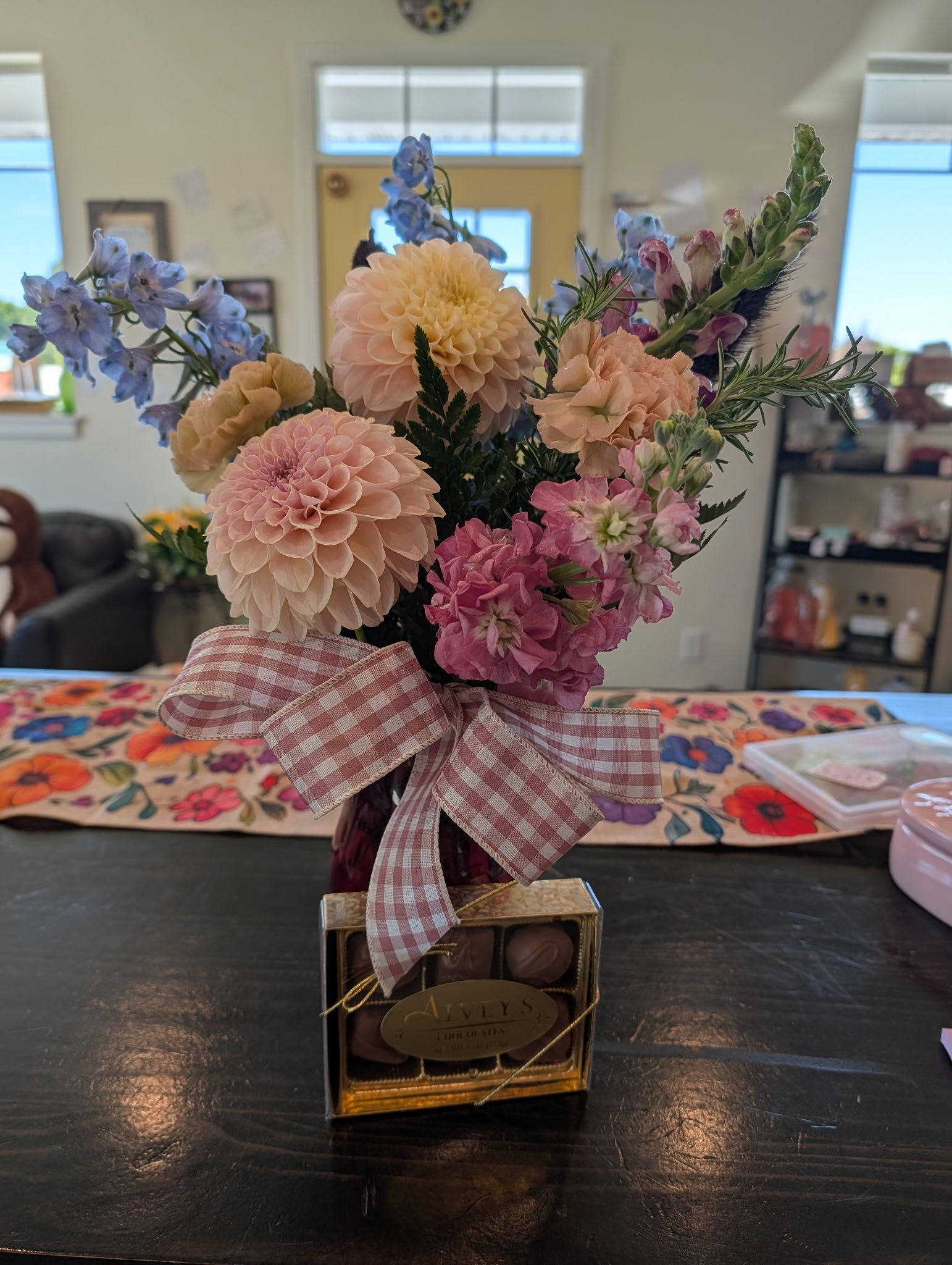 Deal of the Day Arrangement