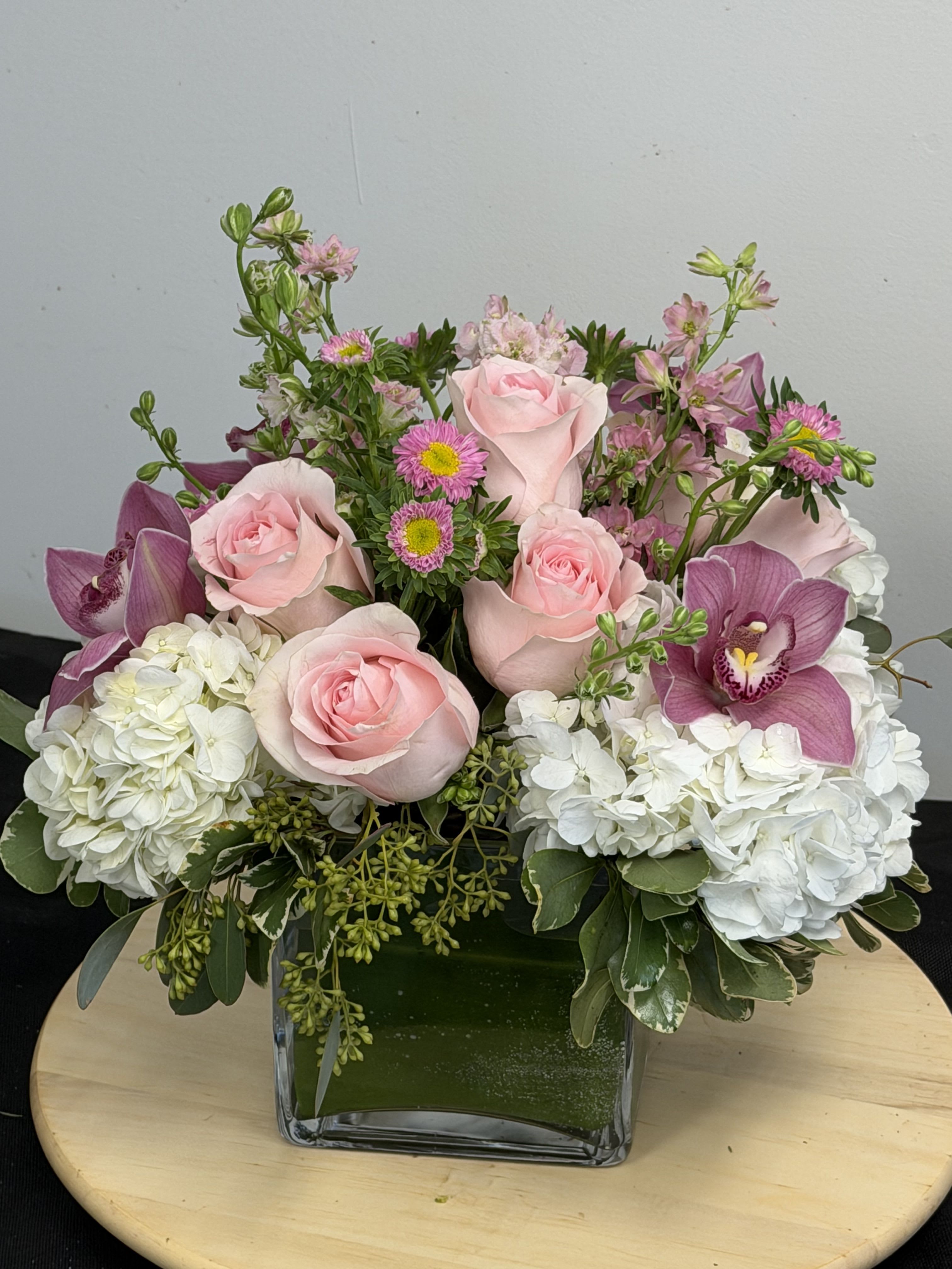 Elegant by Maya Studio Florist