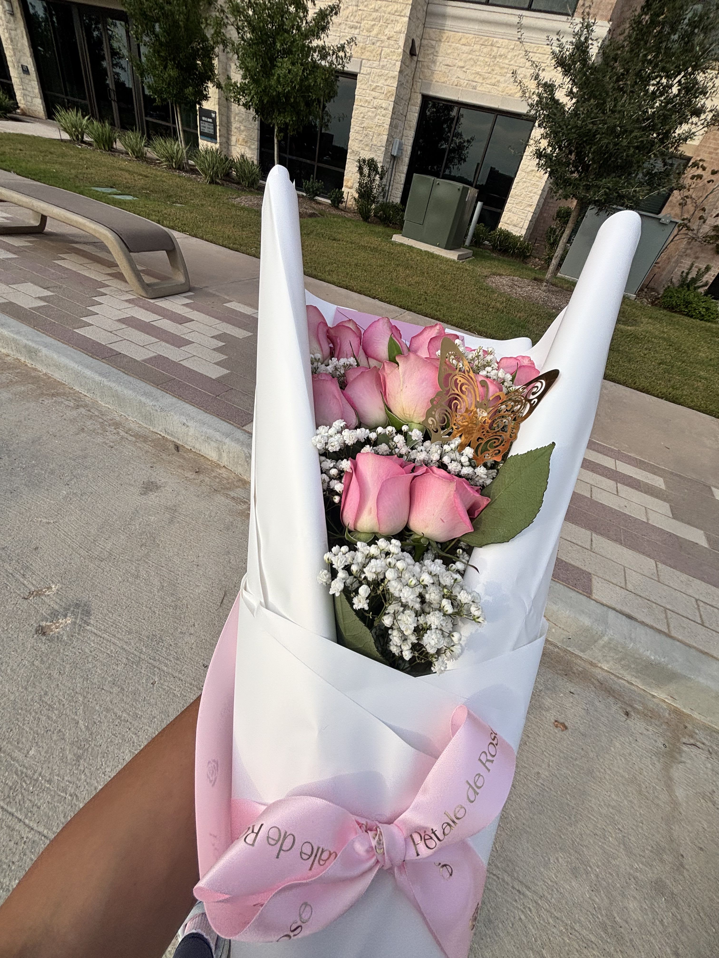 Pink Cloud rose bouquet