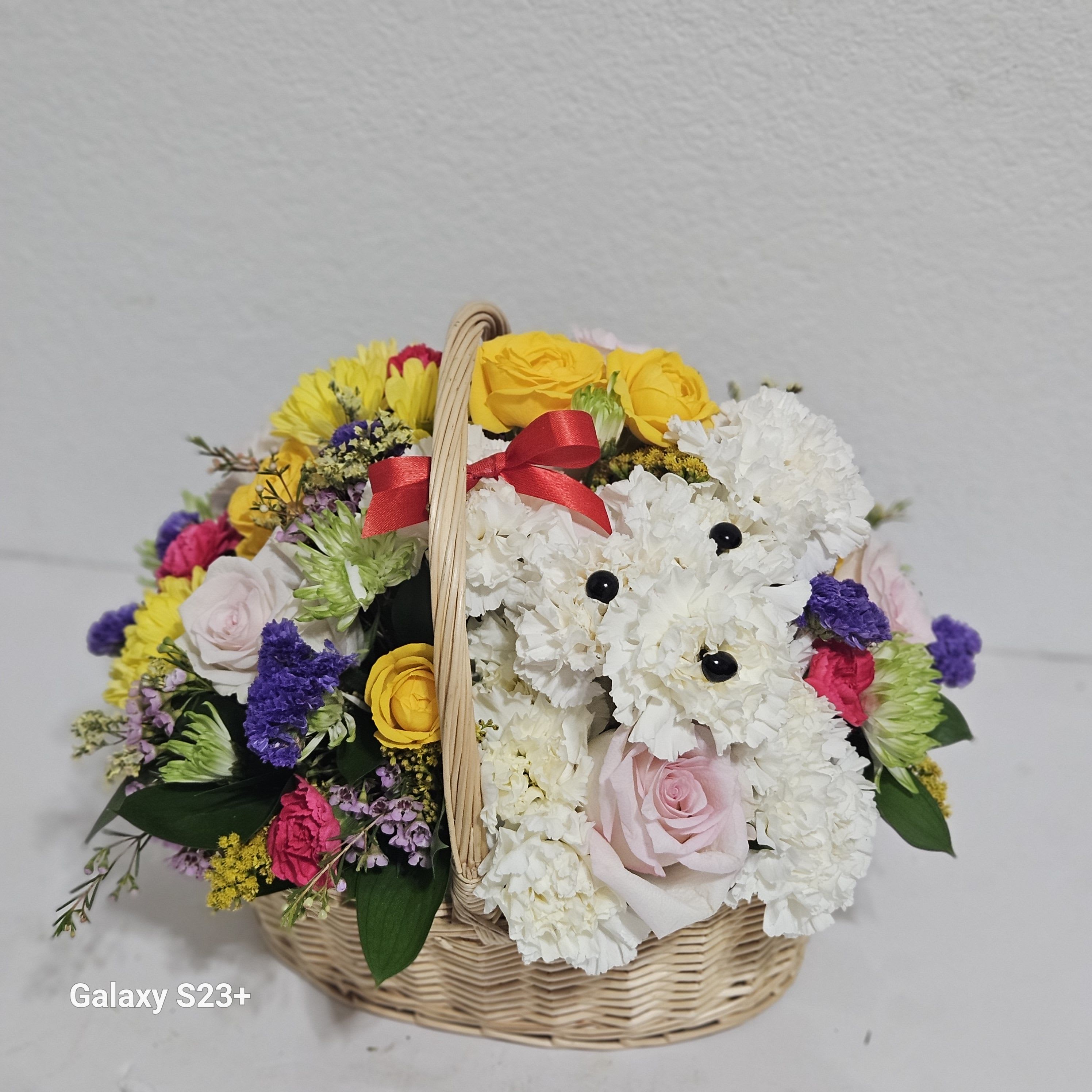 FLOWERDOG BASKET