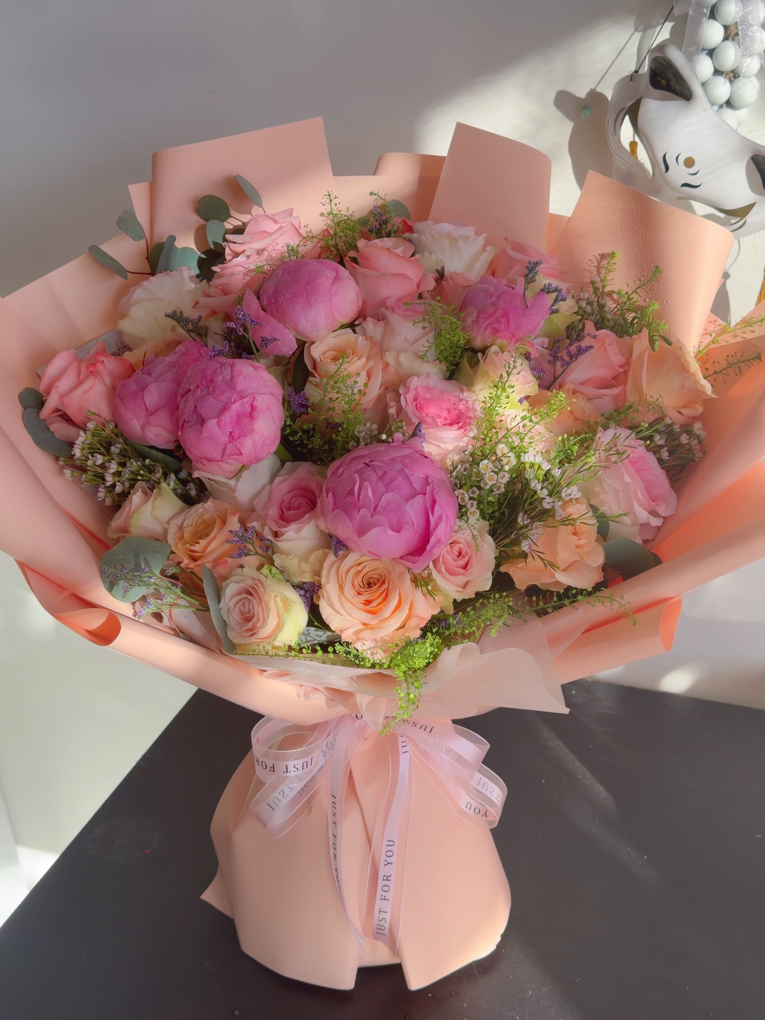 The Peach Lover  (Pink Rose Bouquet)