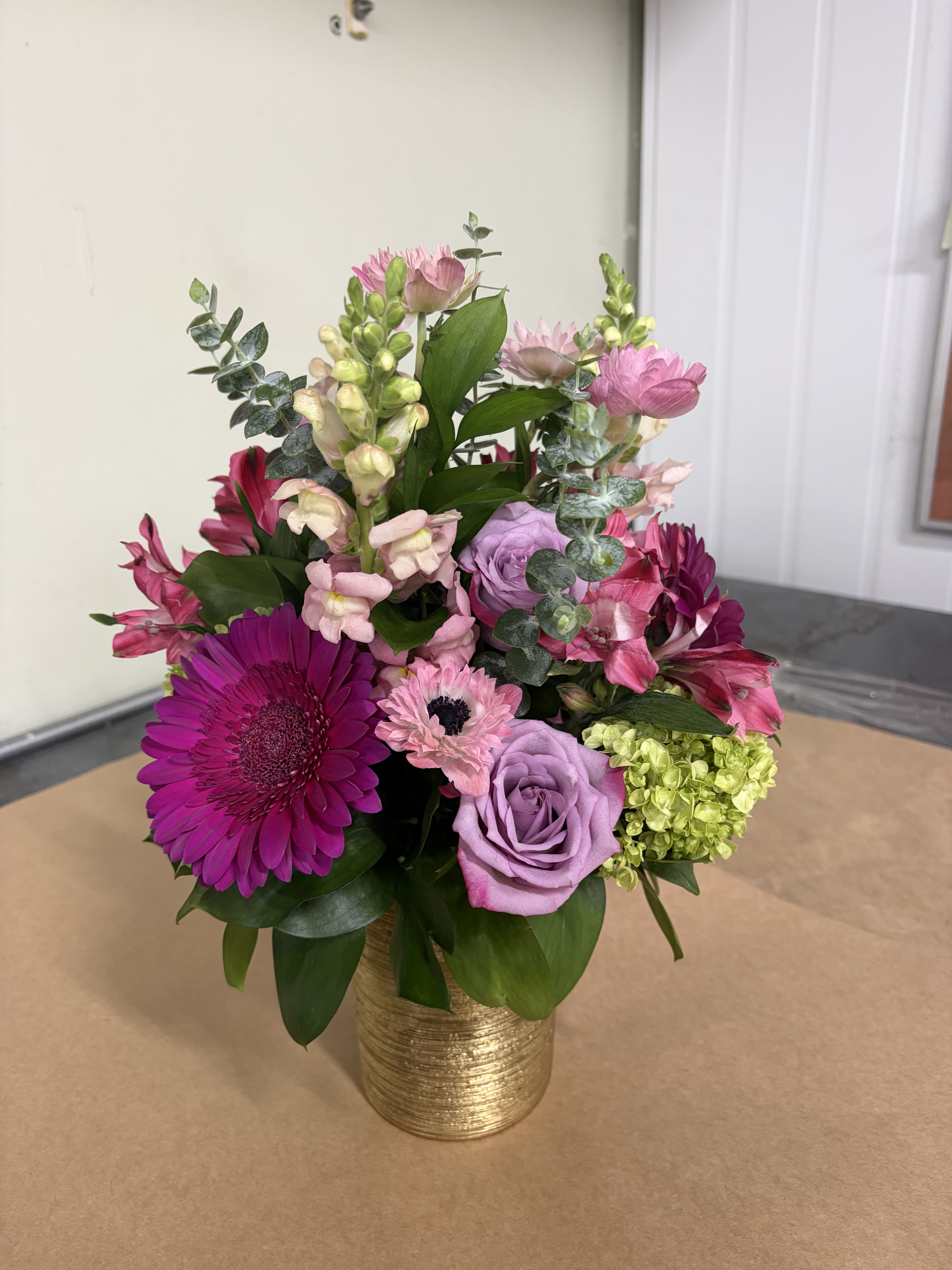 Beautiful Moments – Lavender Roses & Pink Tulips