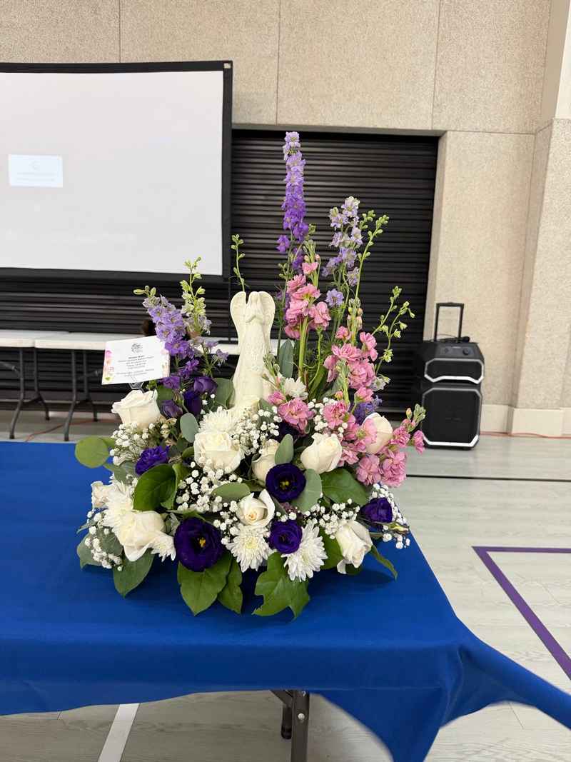 Sympathy Statue Arrangement #10