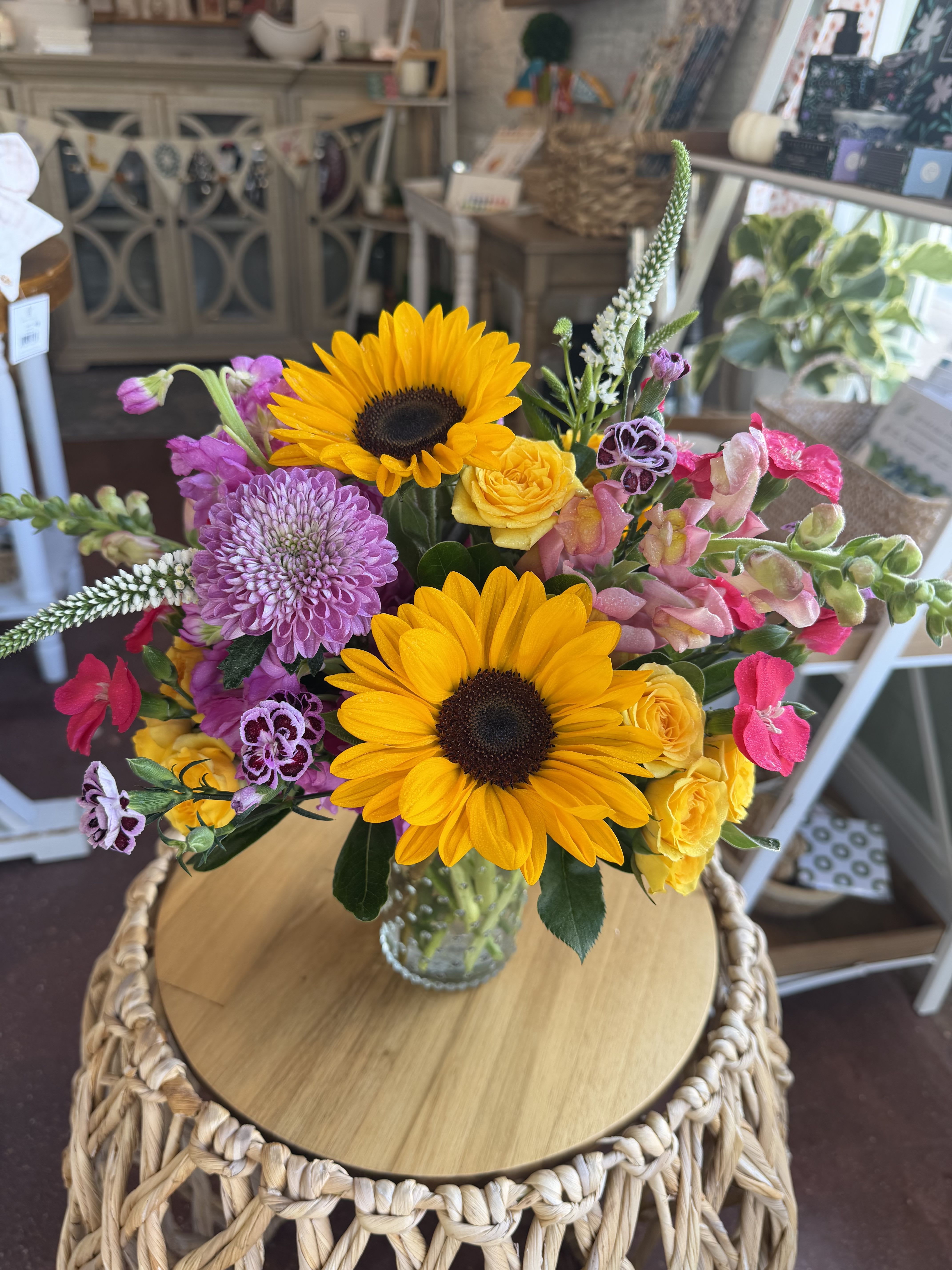 Cat Friendly Arrangement 