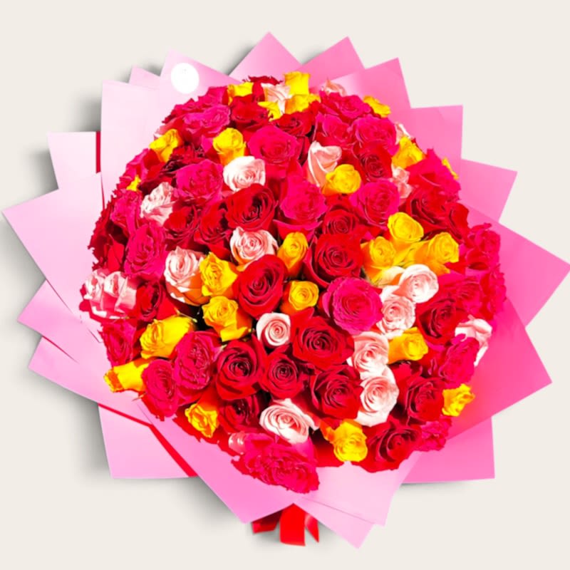 Felicitas' Grand Devotion – 100 Red Roses Ramo Buchón