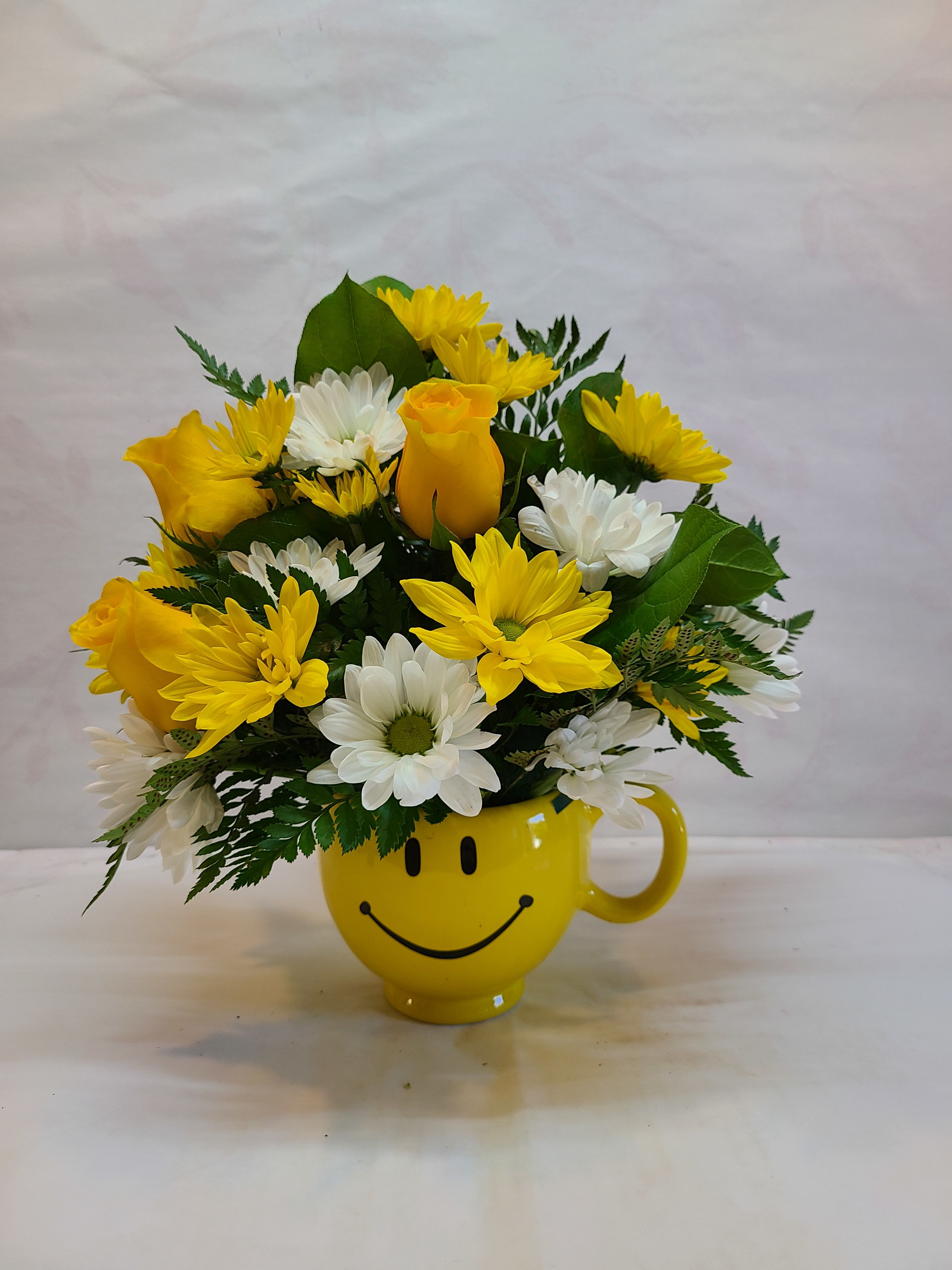 Be Happy Bouquet with Roses