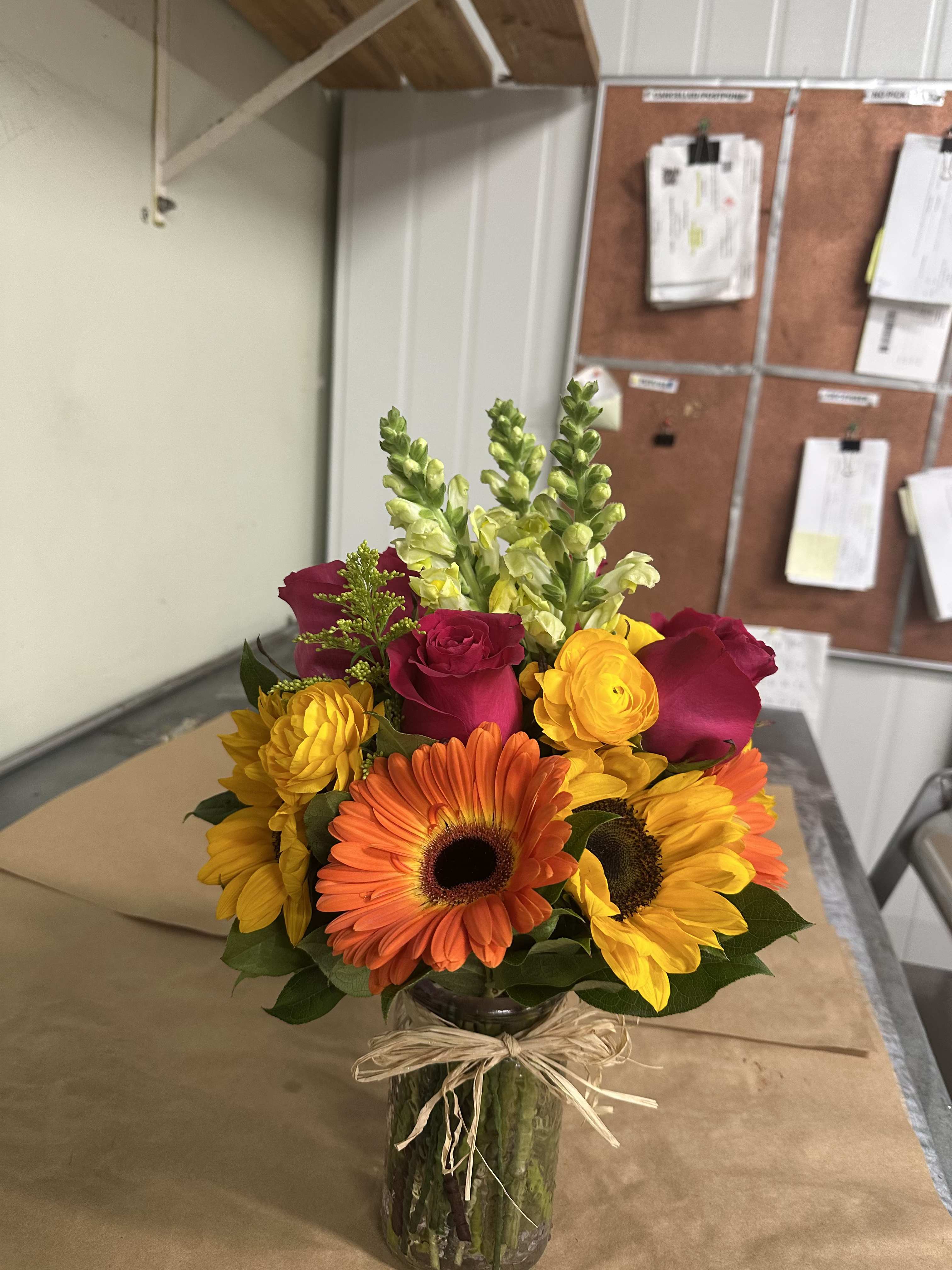 Summer Glory – Bright Sunflower & Gerbera Daisy Mason Jar Bouquet