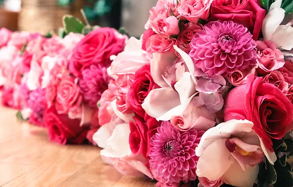 Pink roses and dahlias