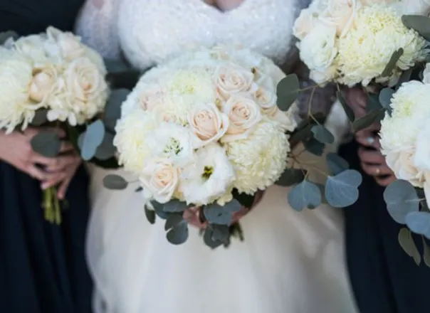 White bouquet