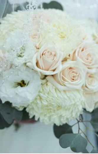White roses bouquet