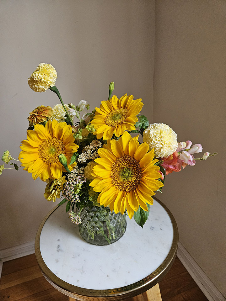 Flower arrangement
