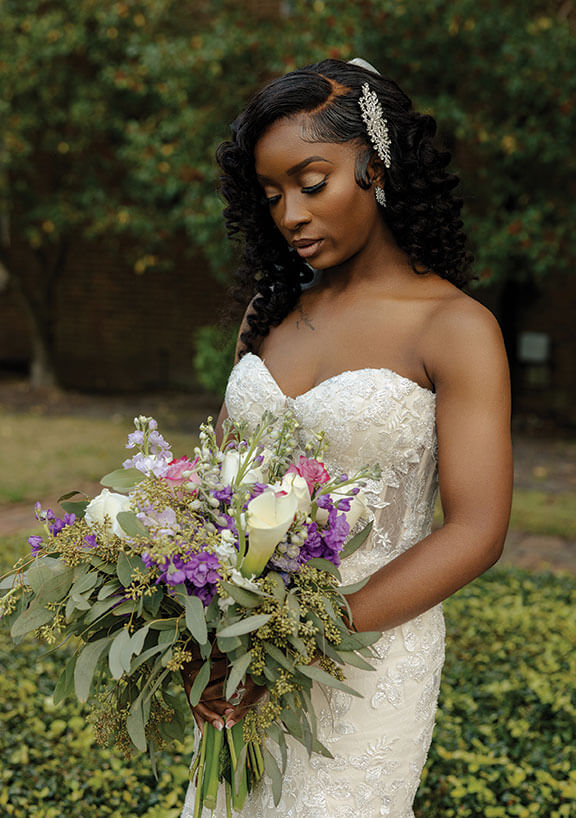 Bride holding bouquet