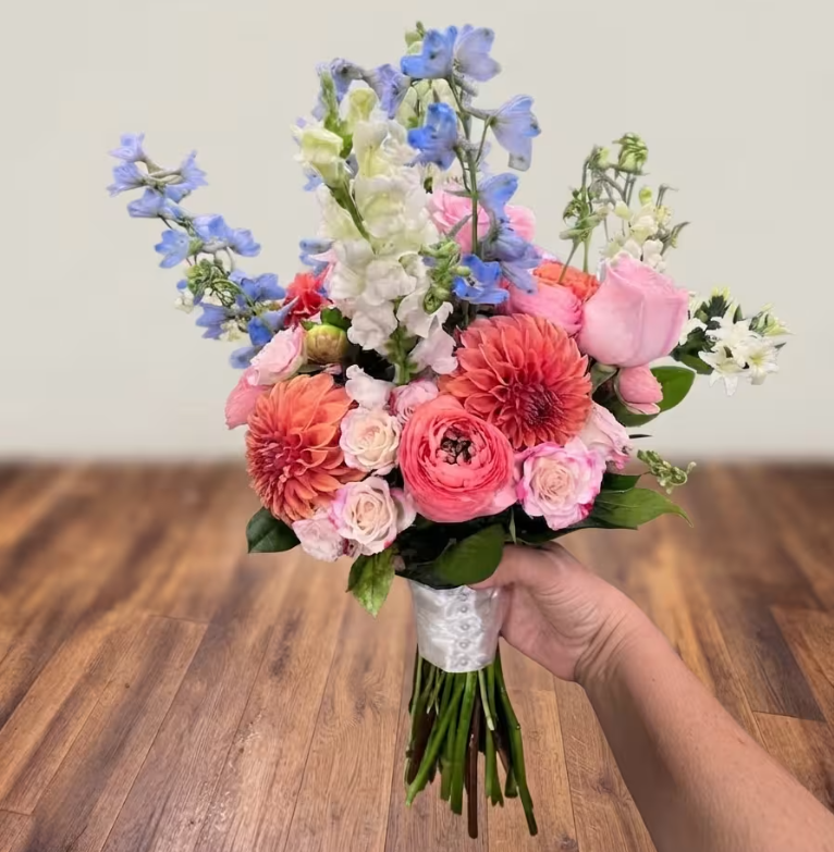 Coady Florist Wedding Flowers. Bridal Bouquet.