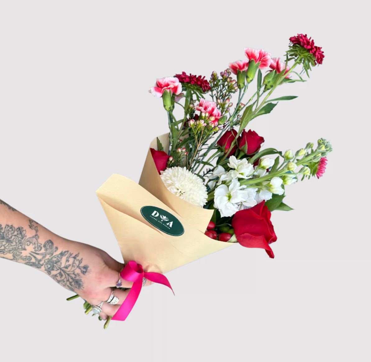 Dainty Hand-Tie Bouquet 