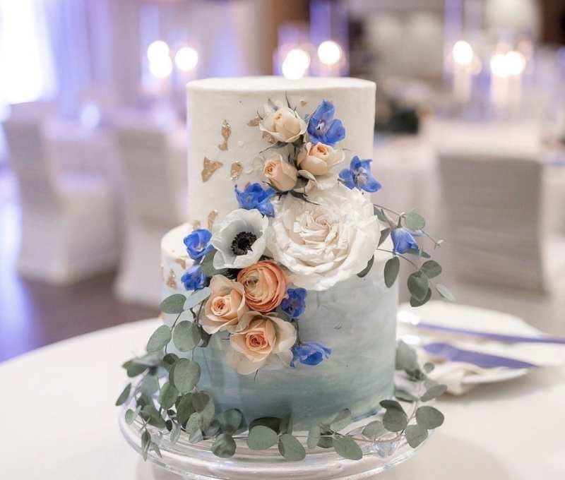 Wedding Cake Decor