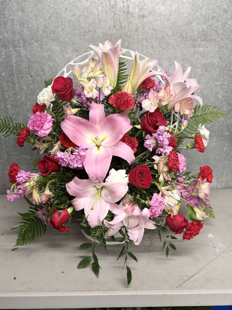 Funeral basket - soft pinks