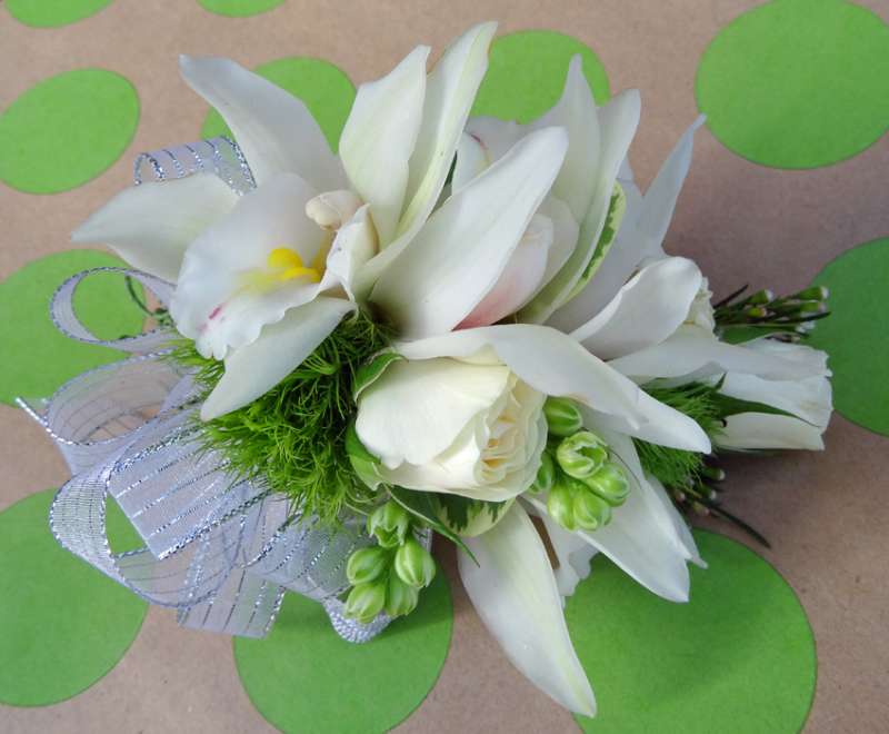 Corsages & Boutonnieres