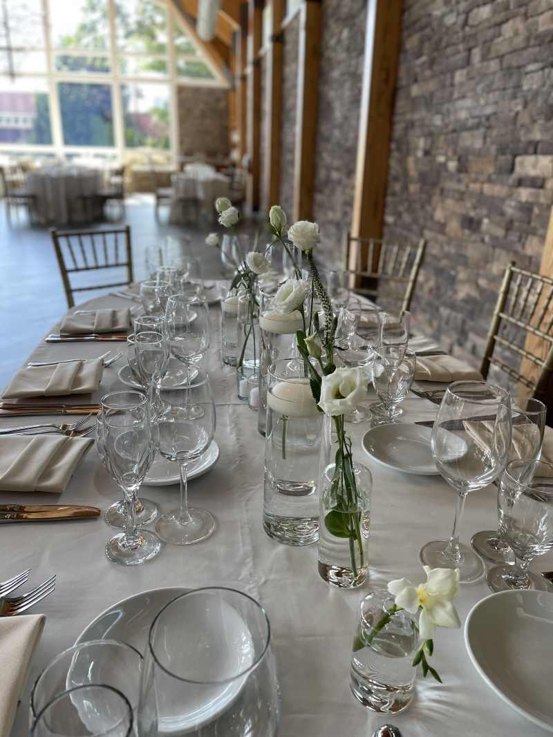 Bud vases as centerpieces