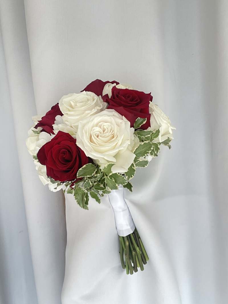 Red and White roses
