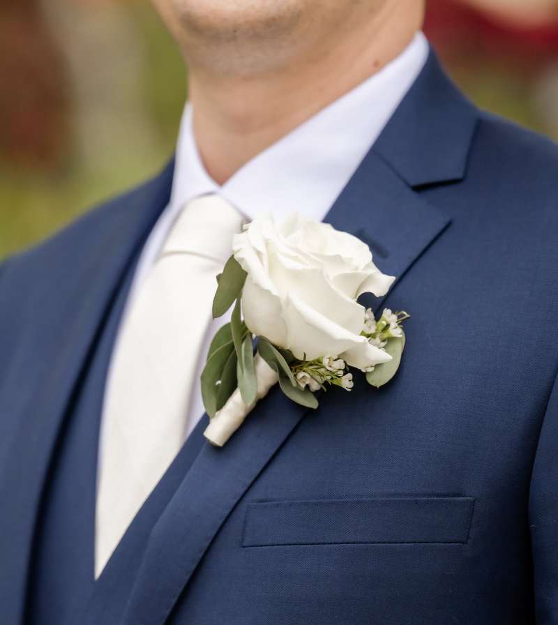 Boutonnieres & Corsages 