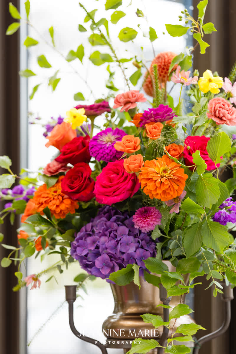 Summer Wedding Arrangement
