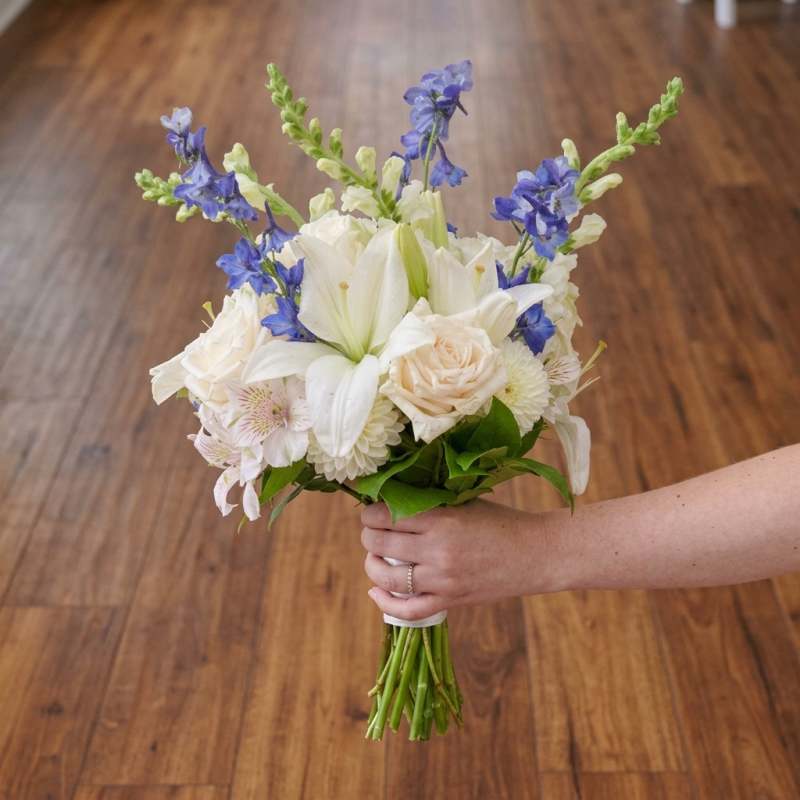 blue and white brides bouquet