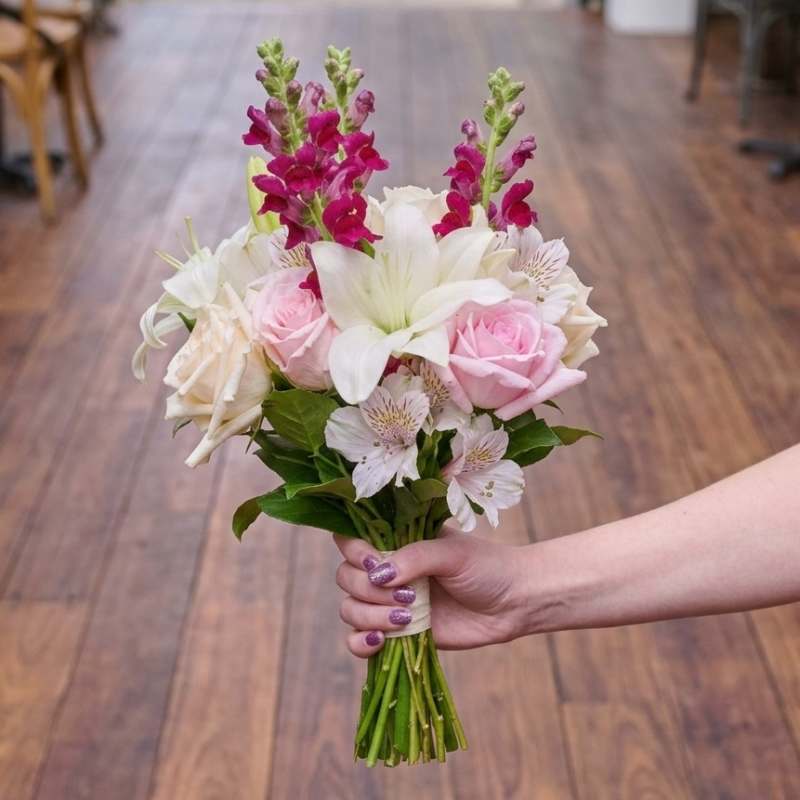 Bridesmaid bouquet in pink, white, magenta