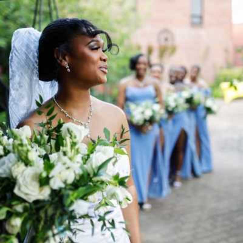 Elegant Downtown Aeneas Building